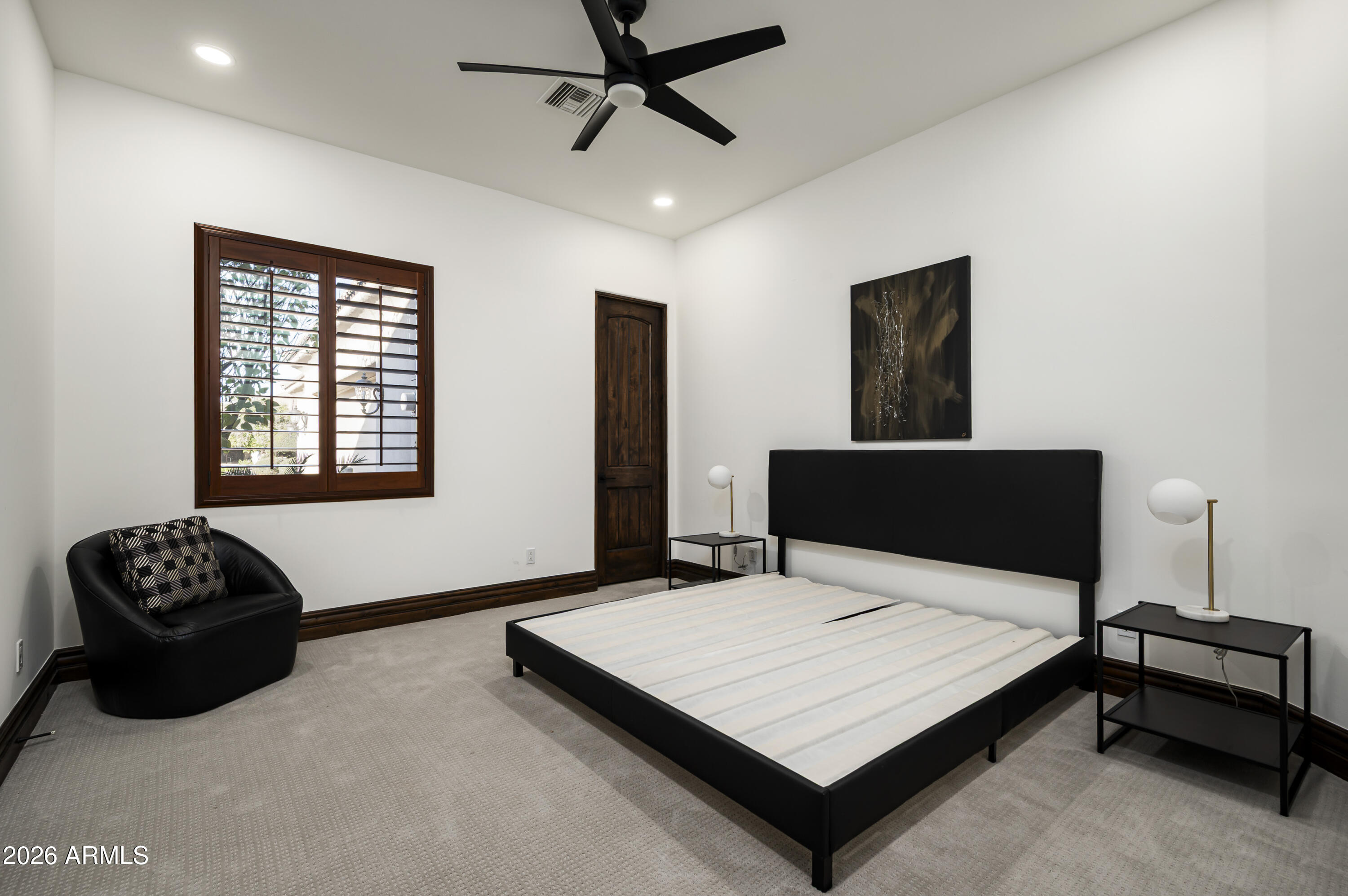 3905 E MALLORY Circle