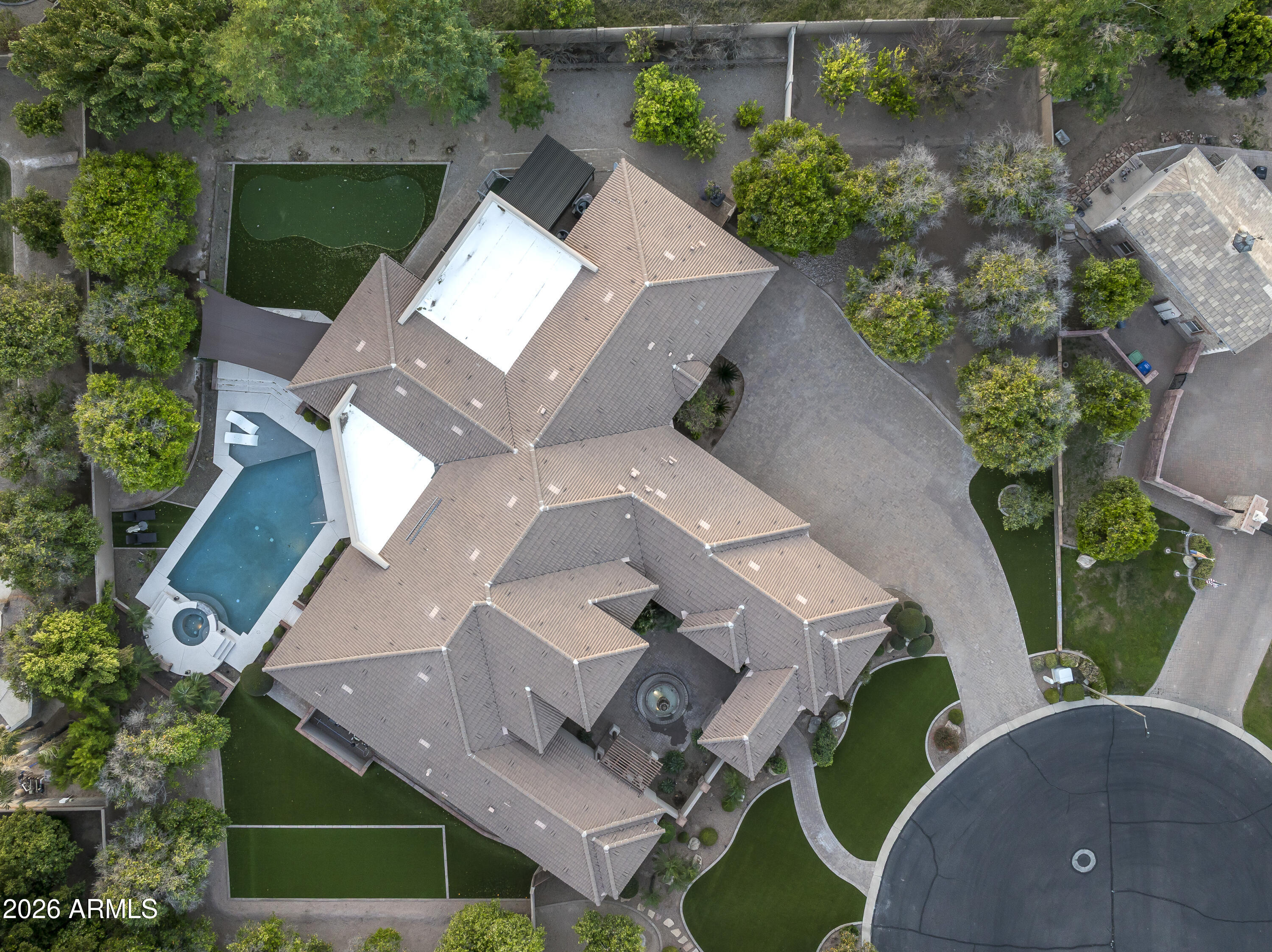 3905 E MALLORY Circle