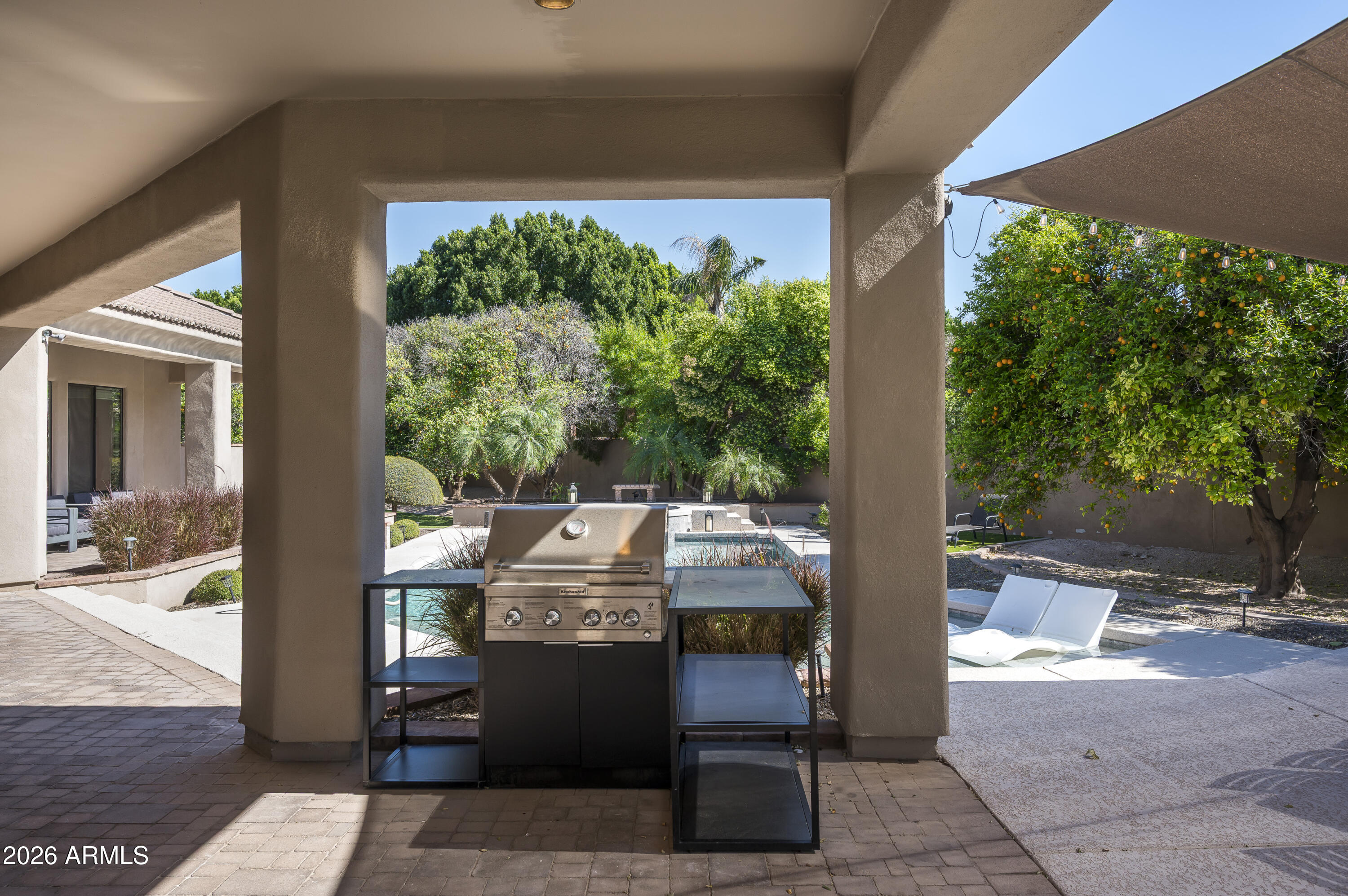 3905 E MALLORY Circle