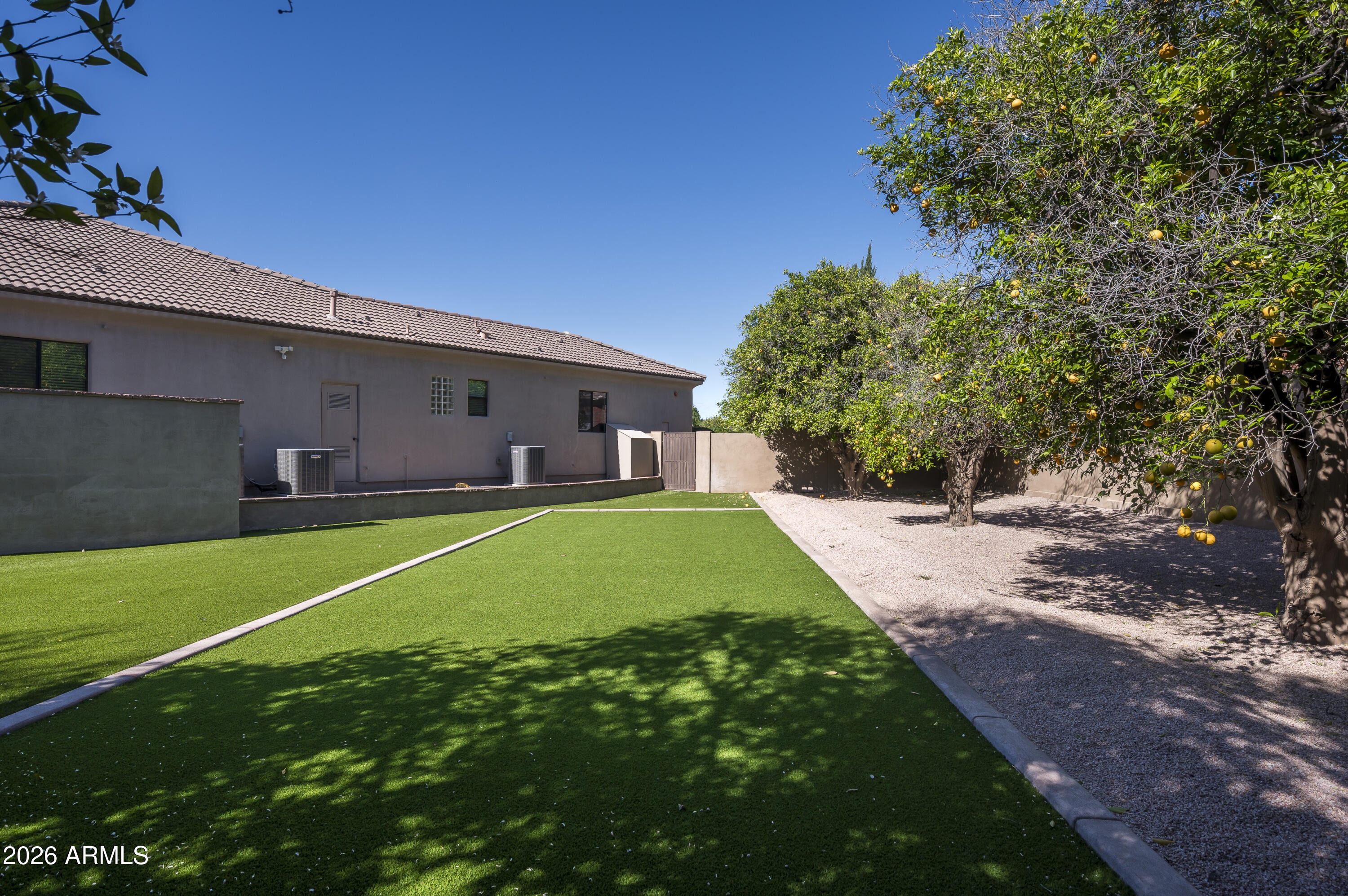 3905 E MALLORY Circle