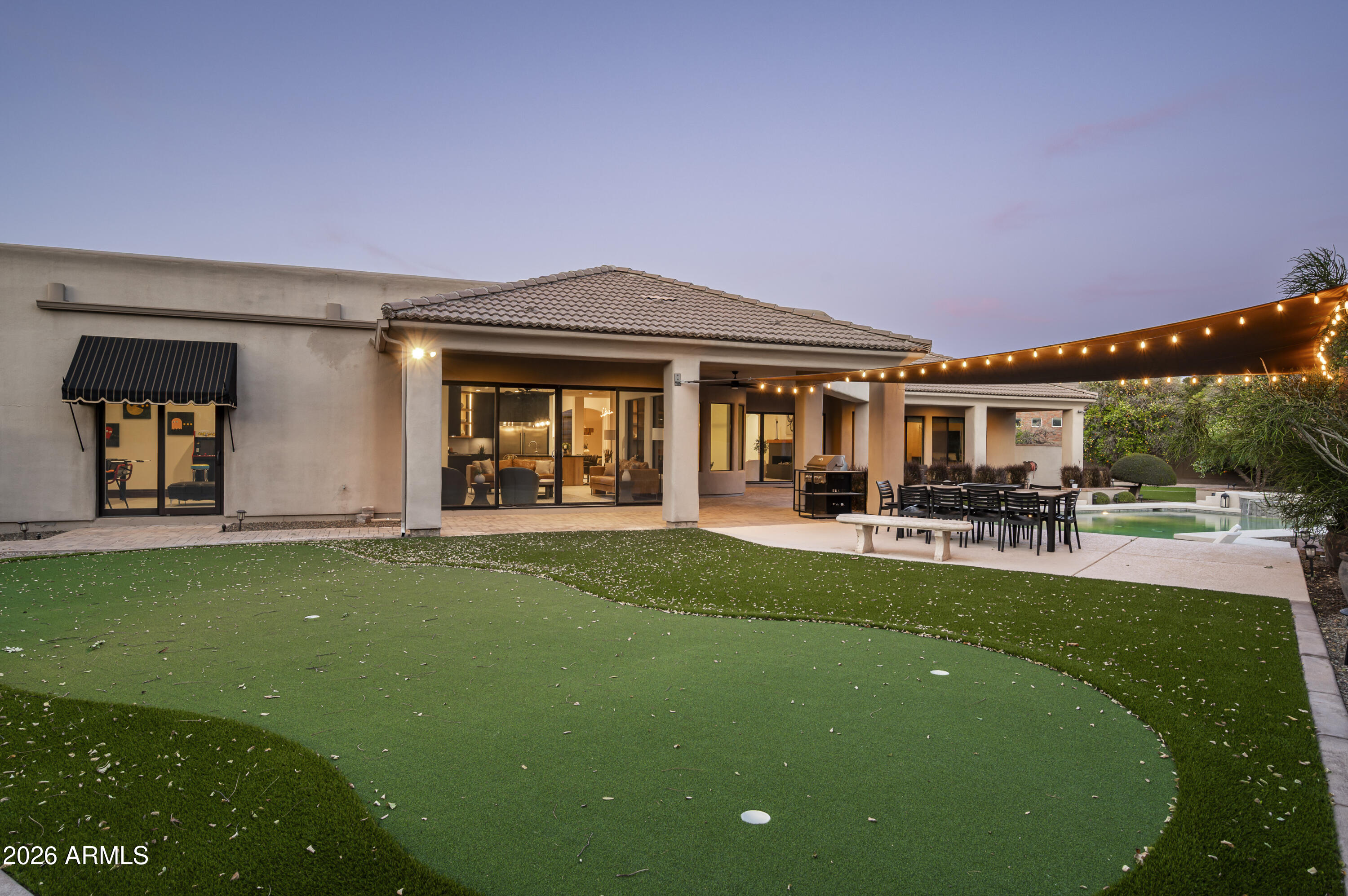 3905 E MALLORY Circle