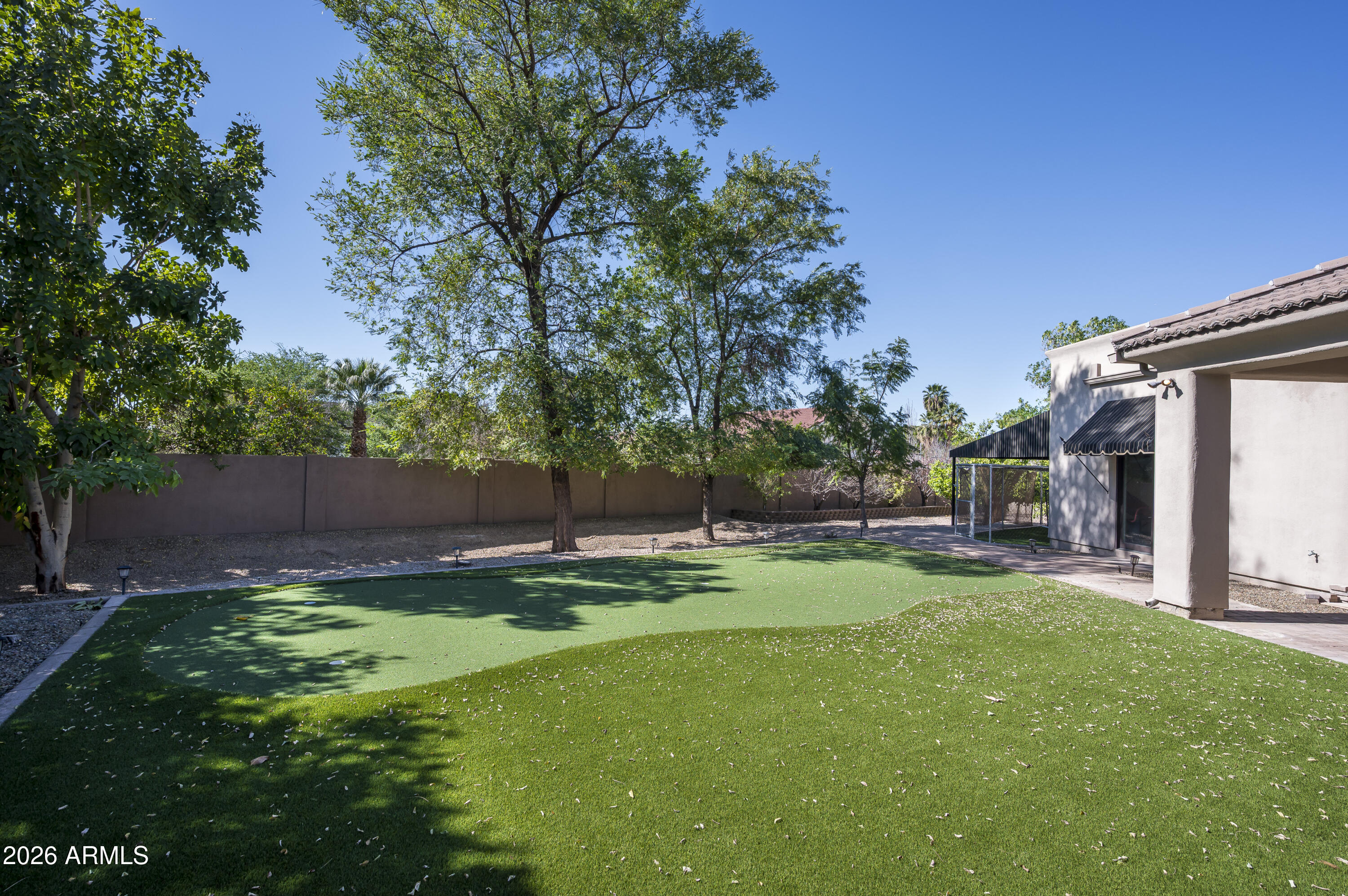 3905 E MALLORY Circle