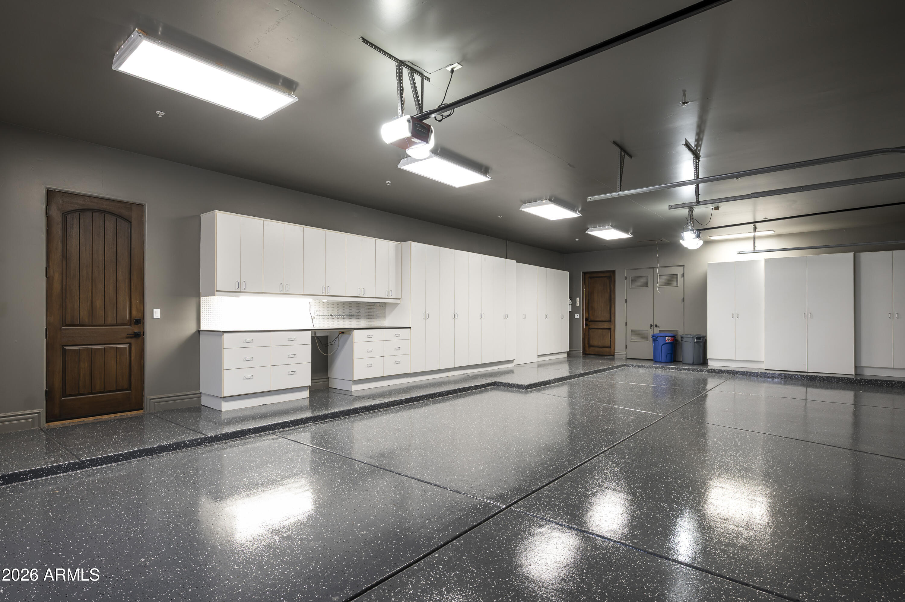 3905 E MALLORY Circle