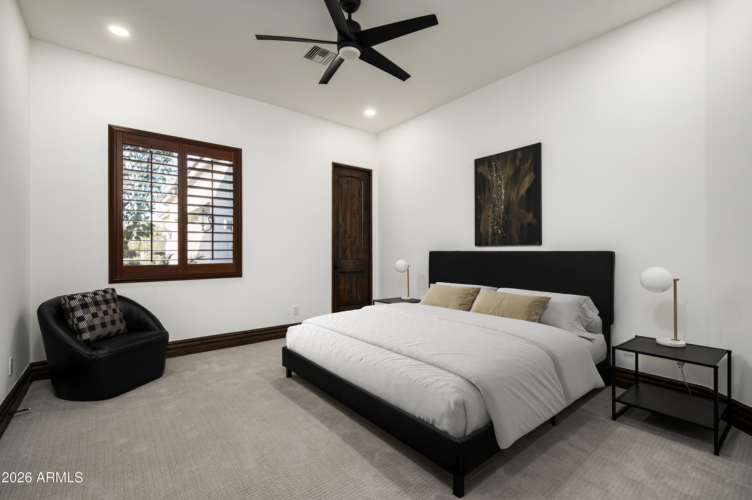 3905 E MALLORY Circle