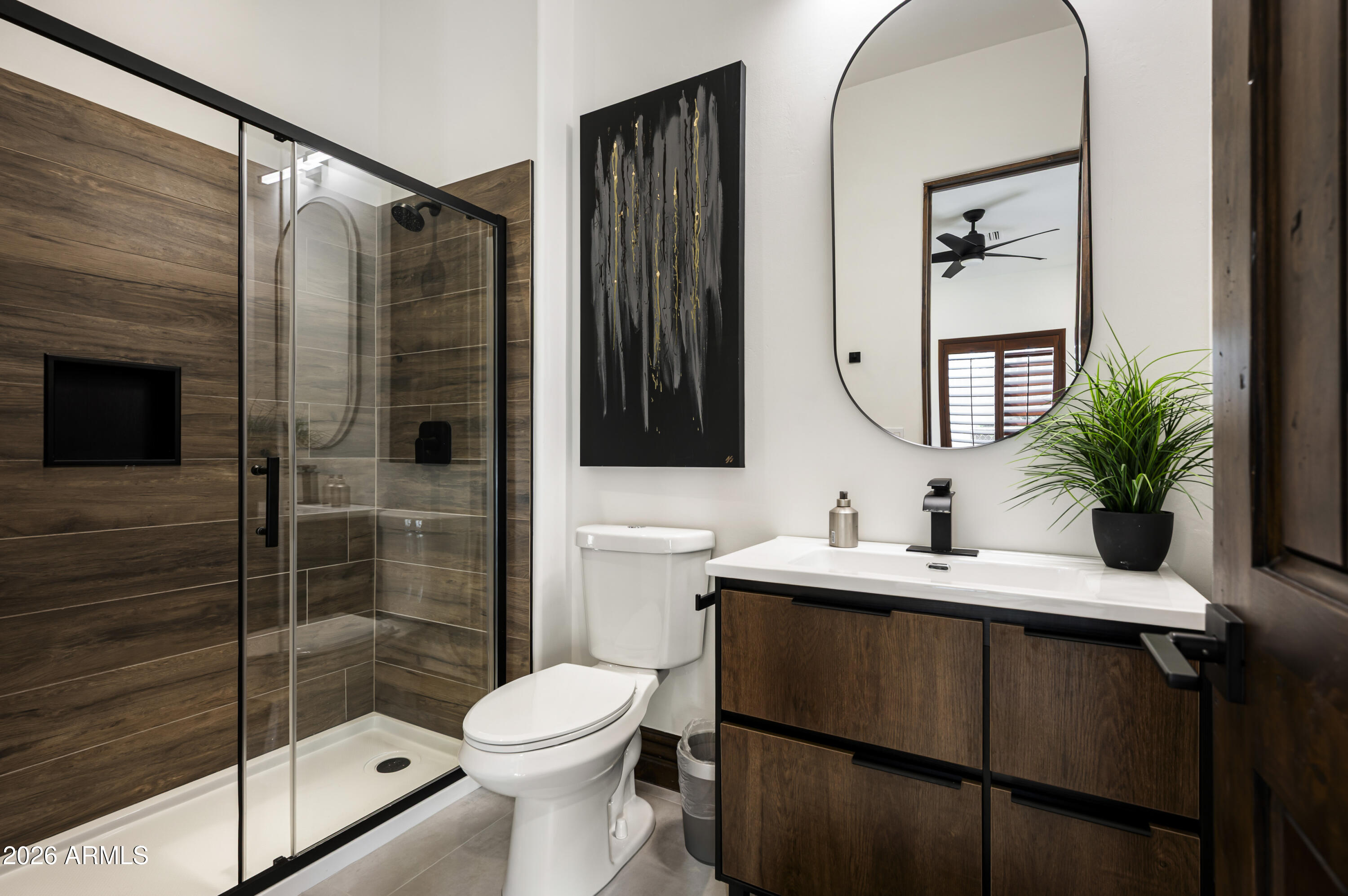 3905 E MALLORY Circle