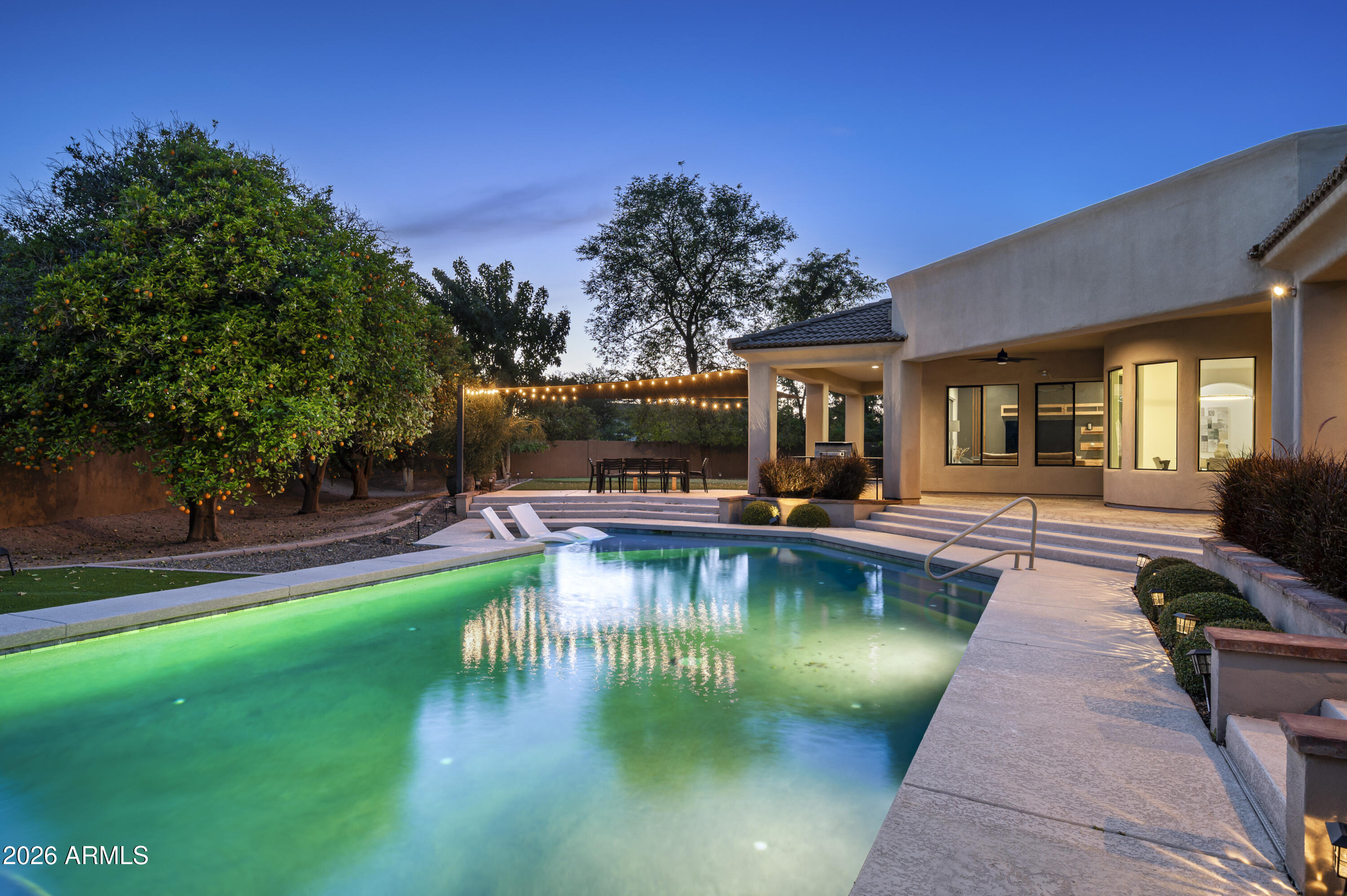 3905 E MALLORY Circle