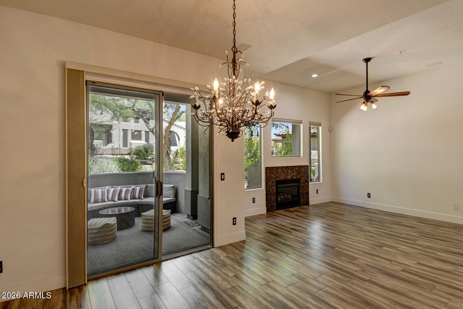 20802 N Grayhawk Drive 1123