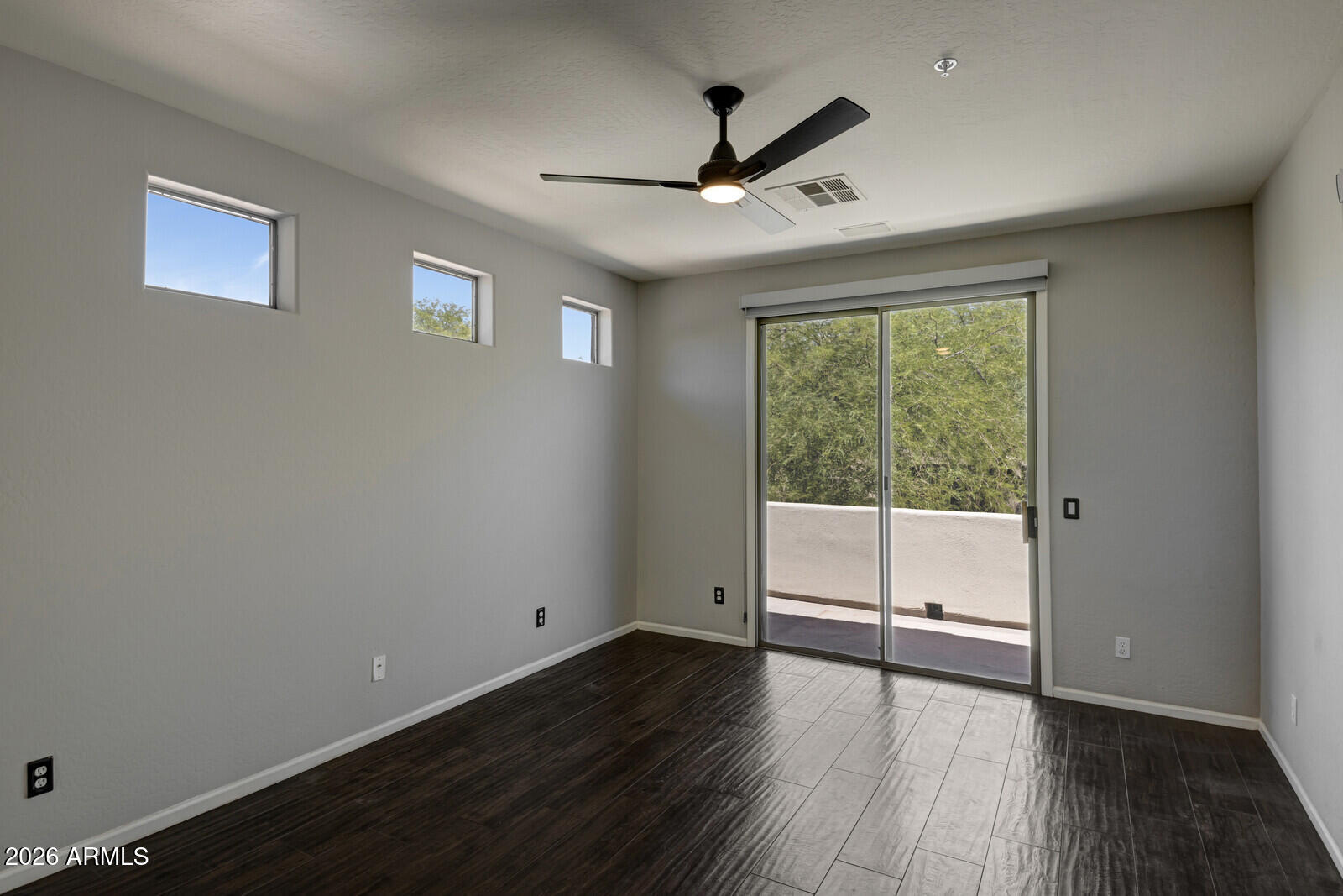 20802 N Grayhawk Drive 1123