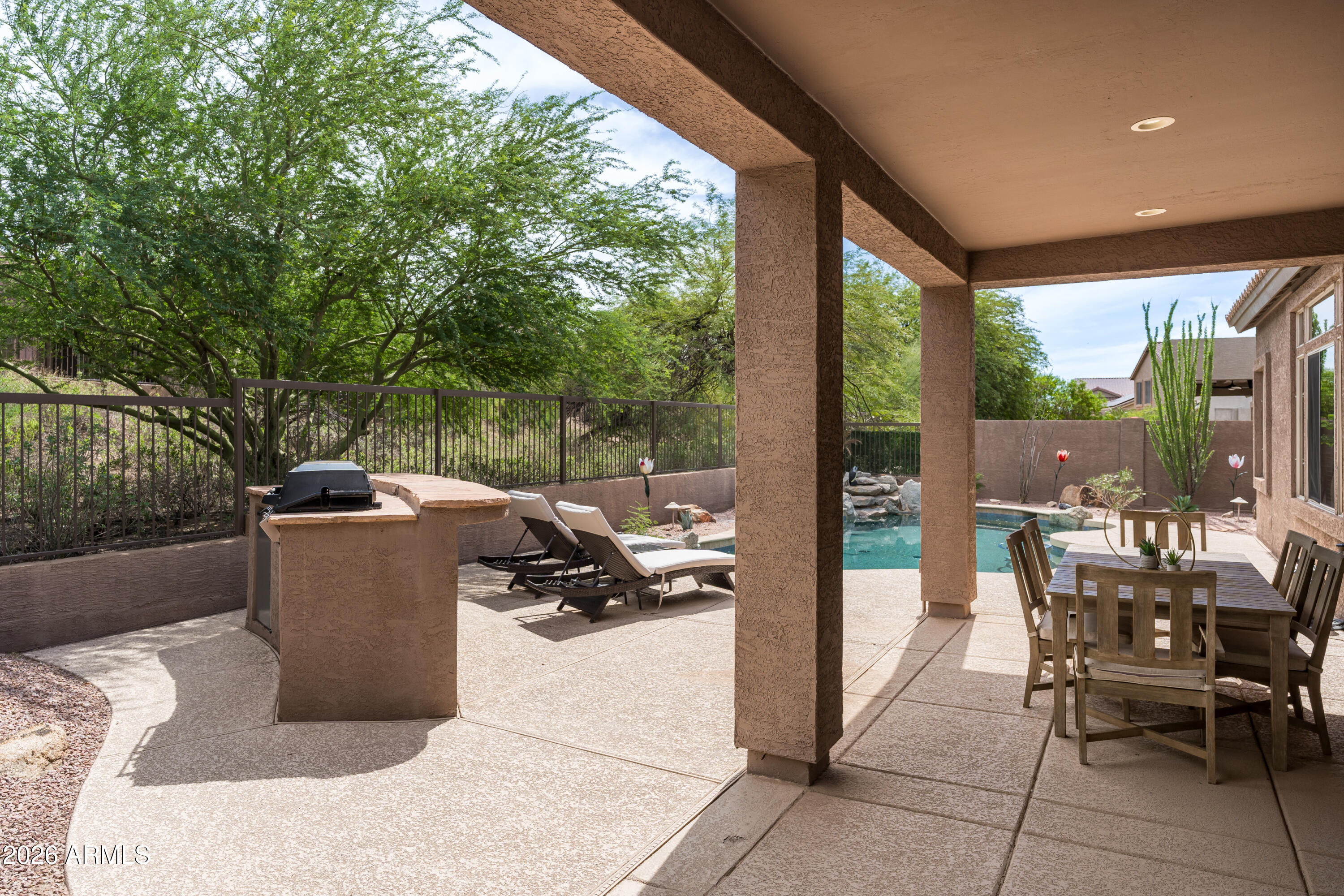 3060 N Ridgecrest 126