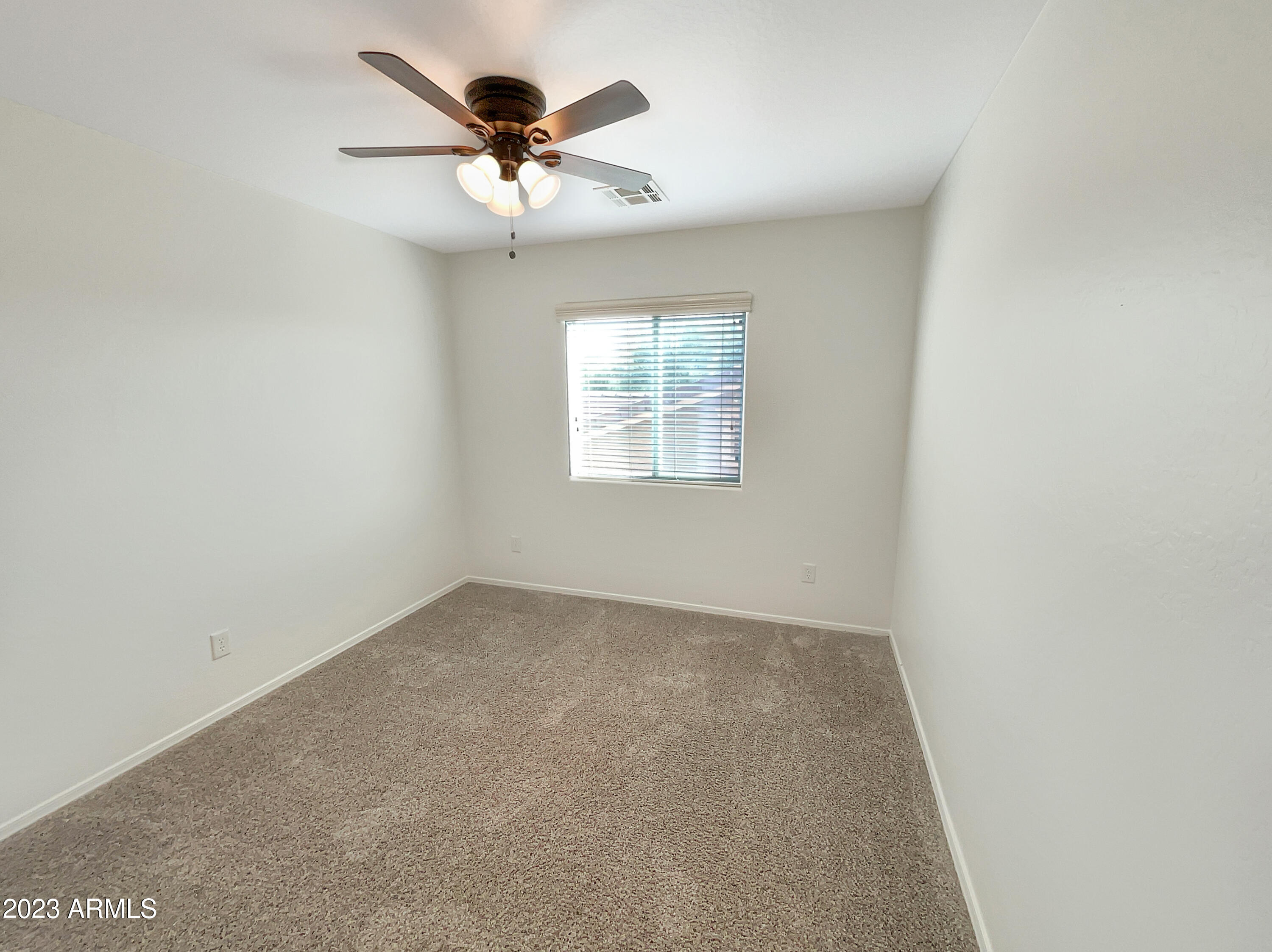 1392 E DESERT HOLLY Drive