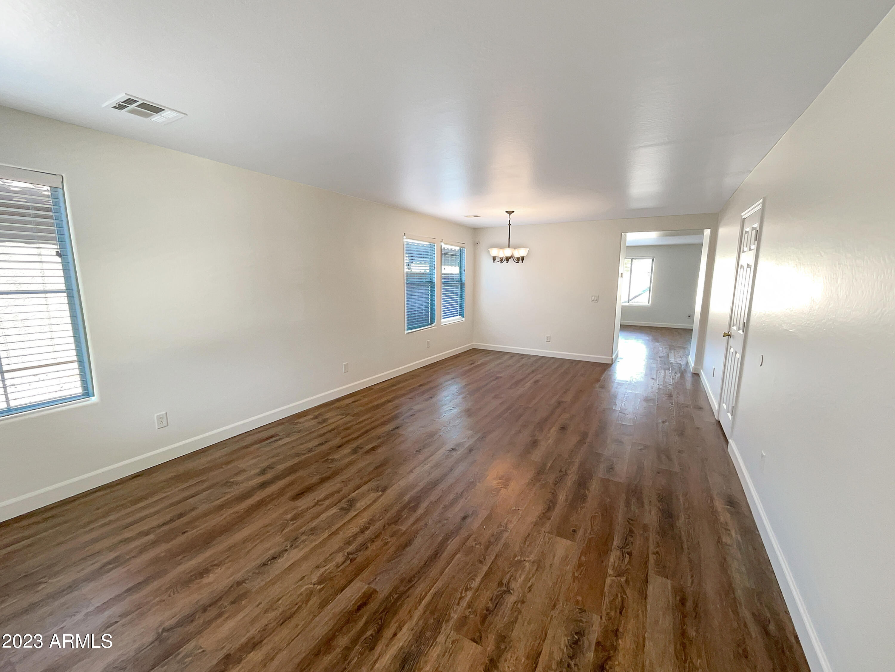1392 E DESERT HOLLY Drive