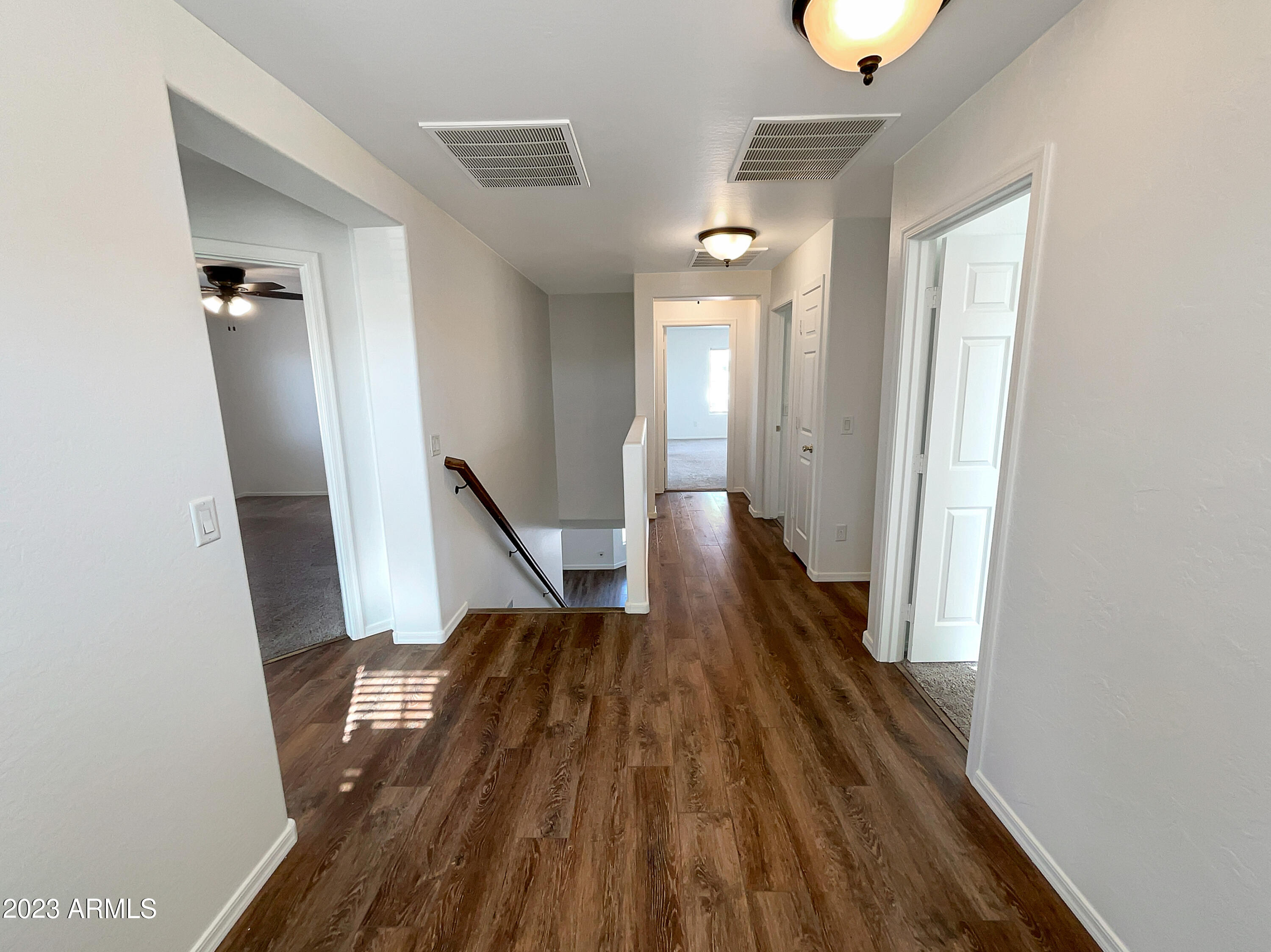 1392 E DESERT HOLLY Drive