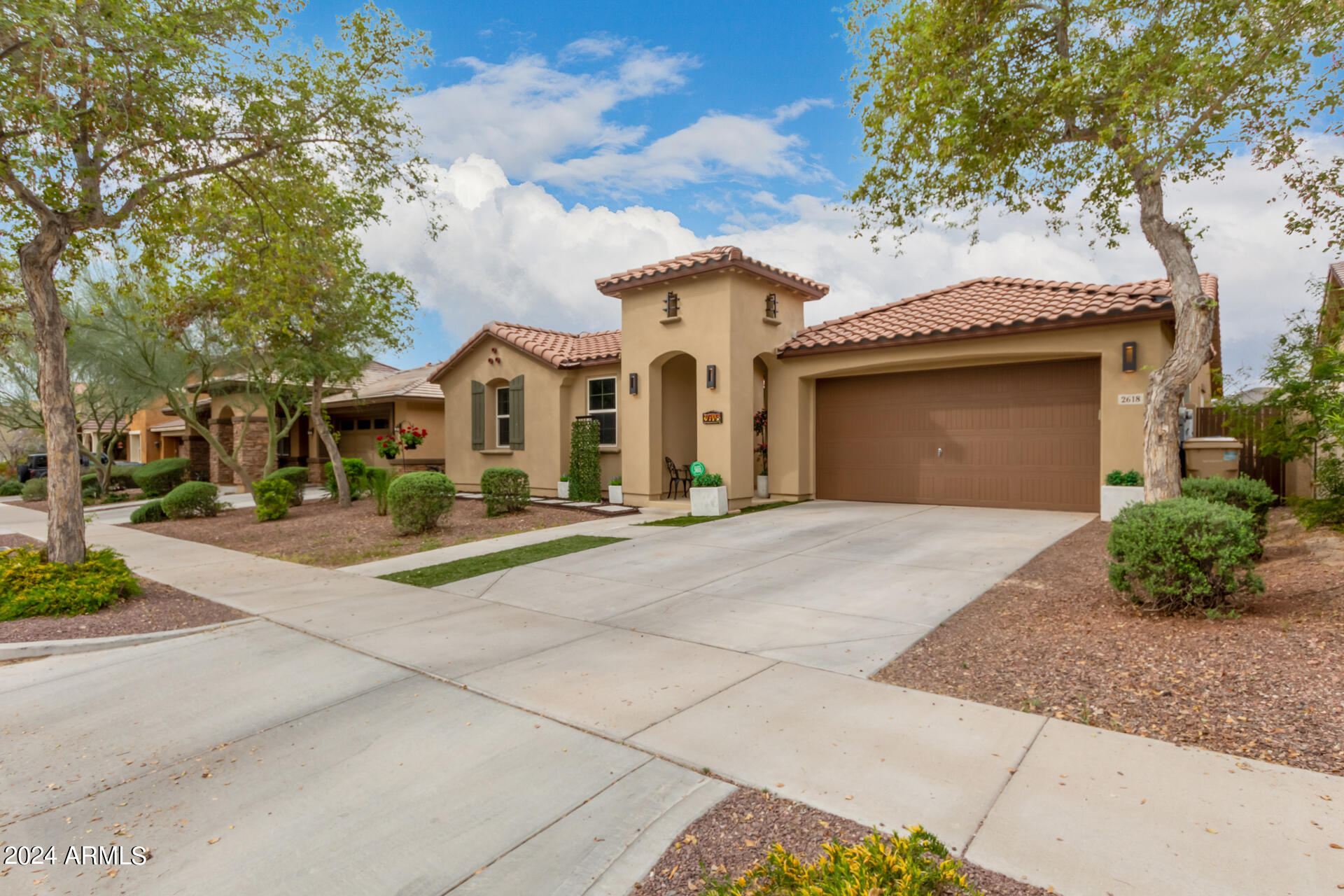 2618 N SAIDE Lane