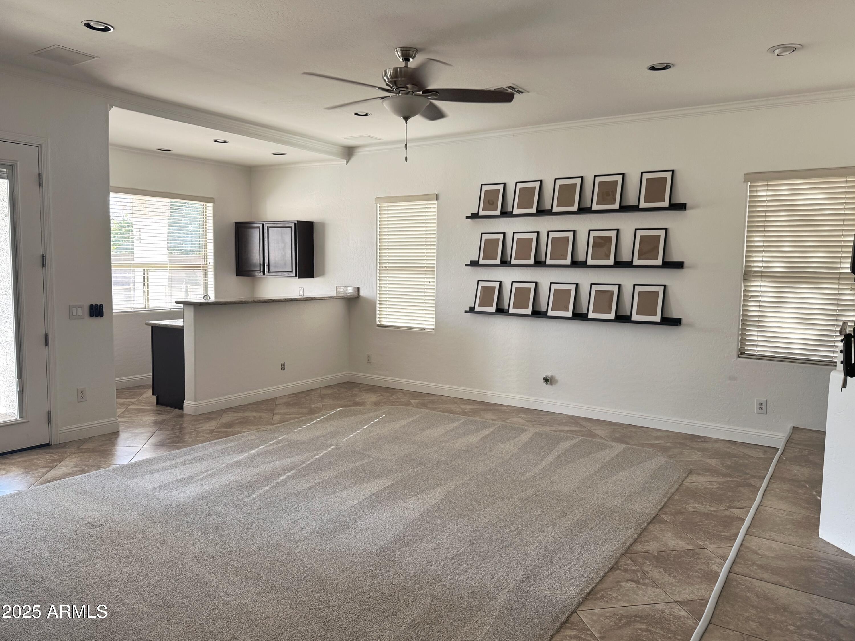 1571 E APPALOOSA Court