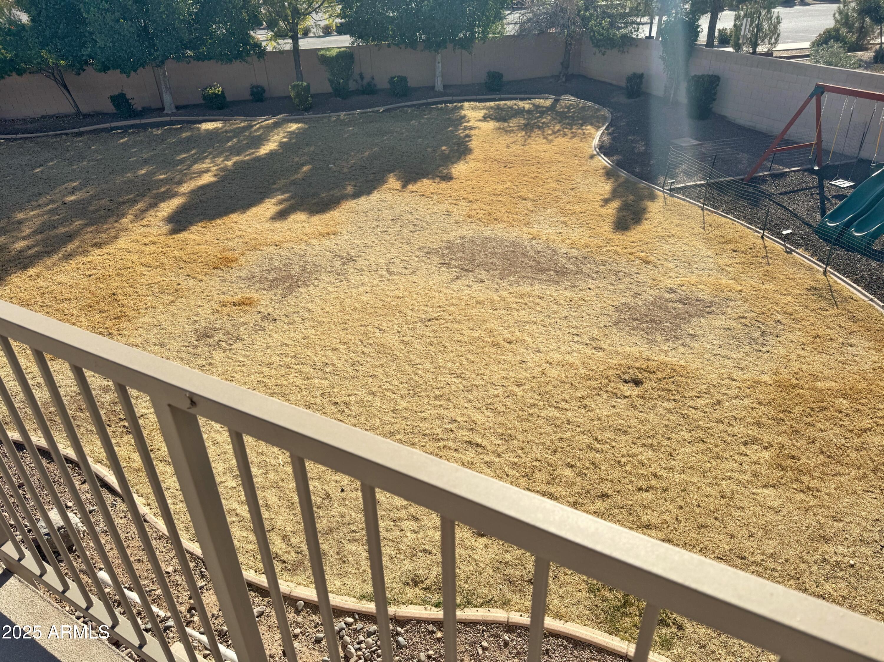 1571 E APPALOOSA Court