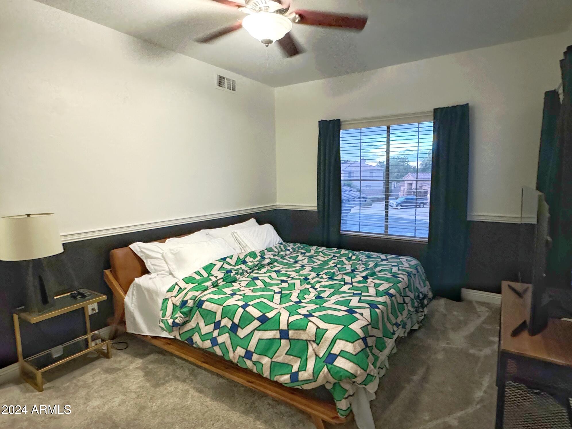 1571 E APPALOOSA Court