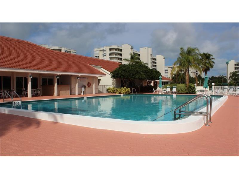 8020 SAILBOAT KEY BLVD S #105