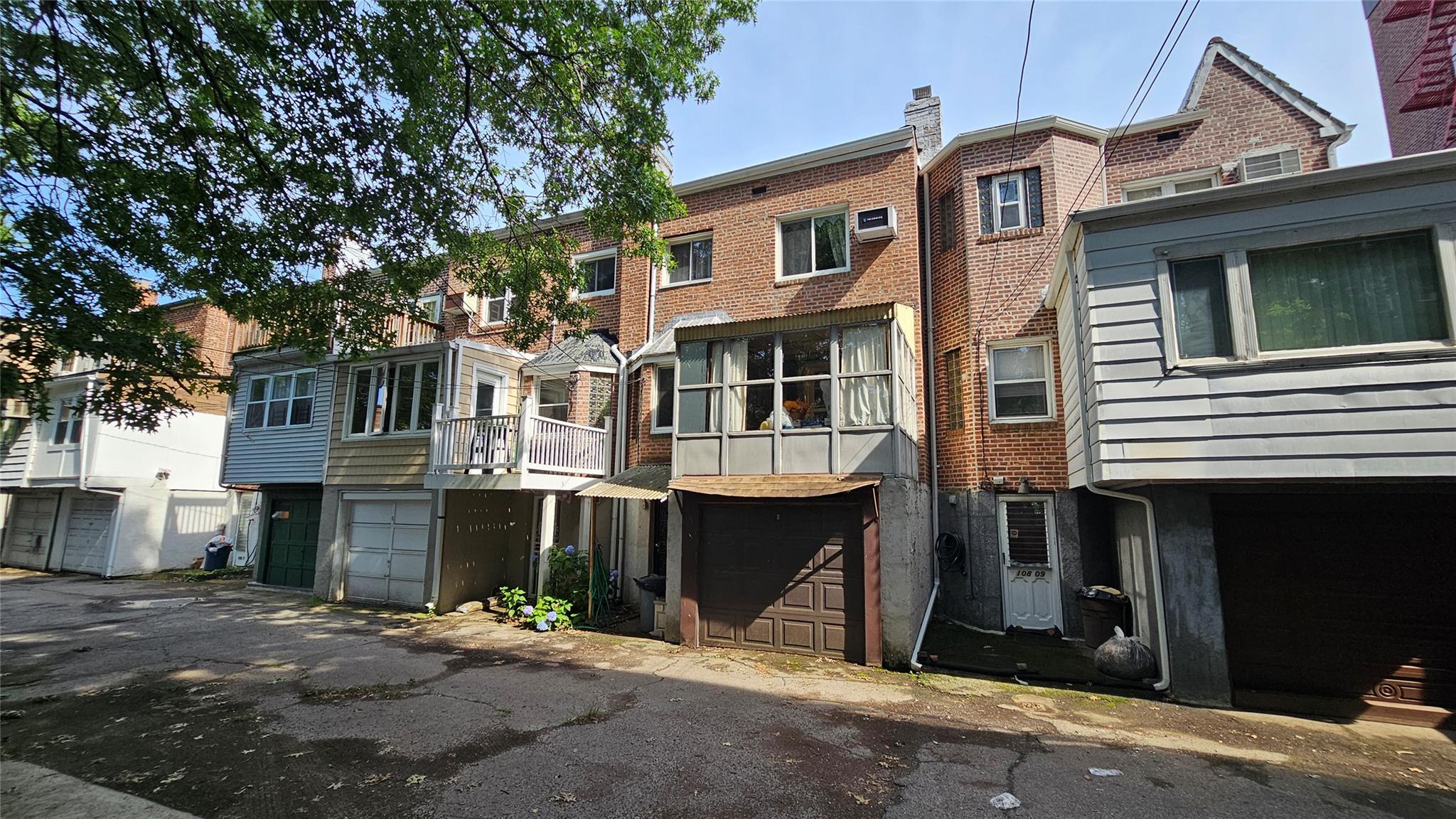 10811 65th Road