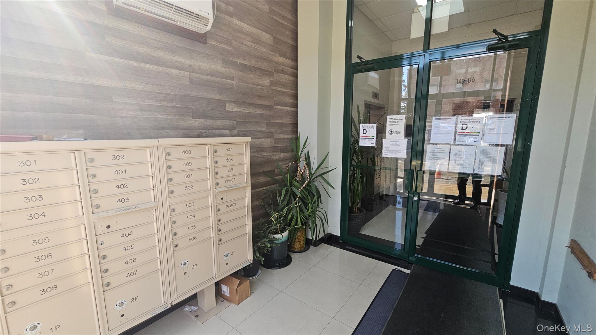 14906 Northern Boulevard Unit: 302