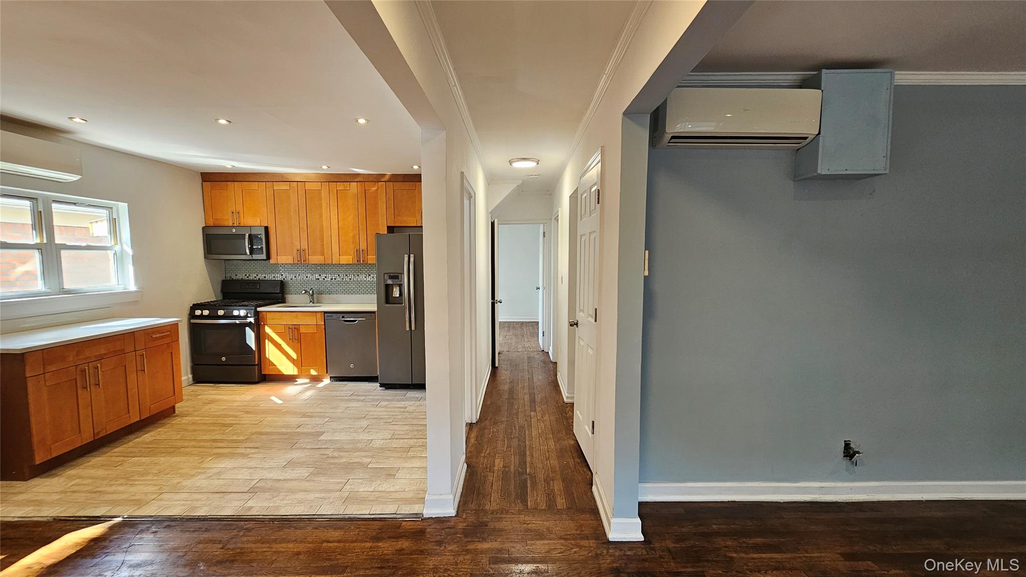 65-19 Dieterle Crescent