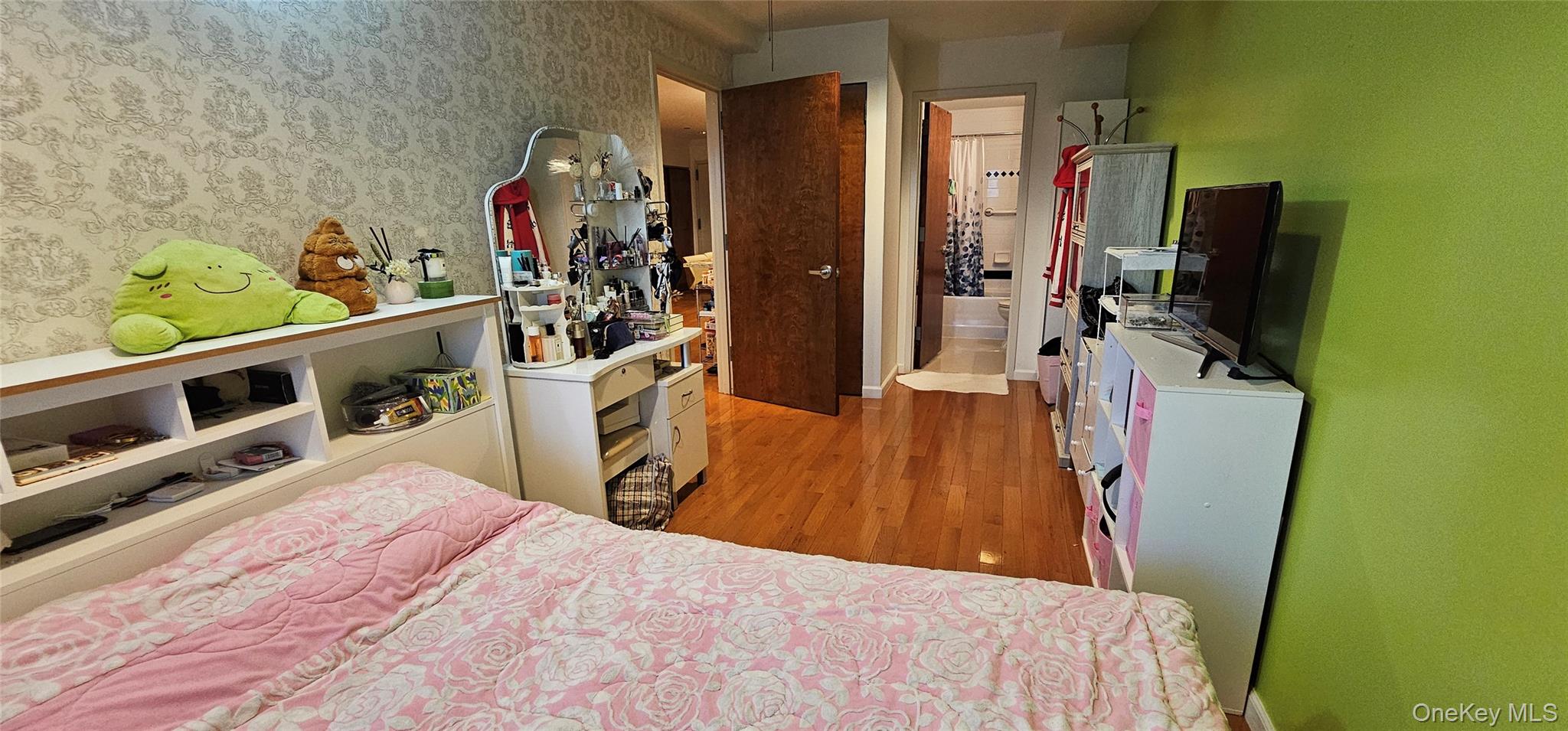 149-06 Northern Boulevard Unit: 407