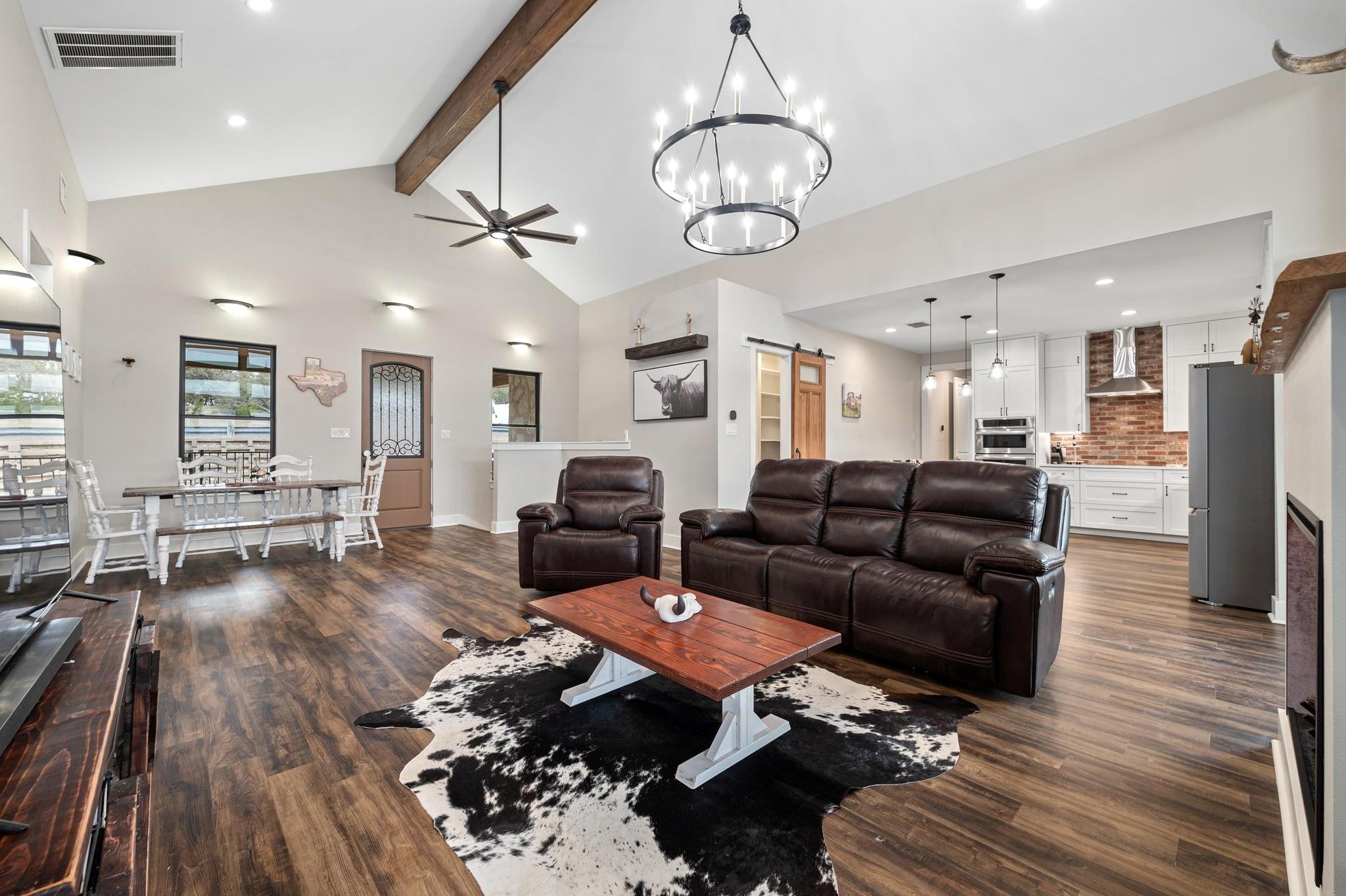 4408 Hennig DR