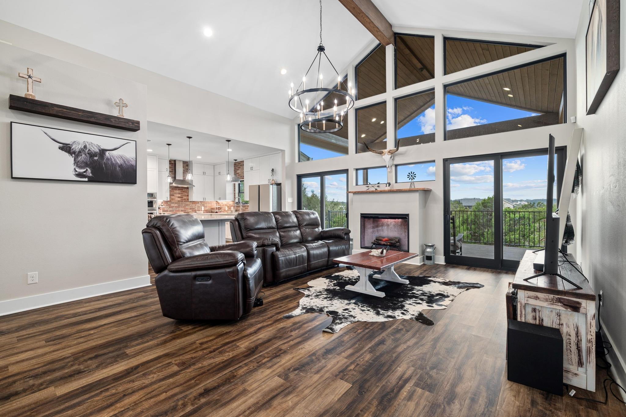 4408 Hennig DR