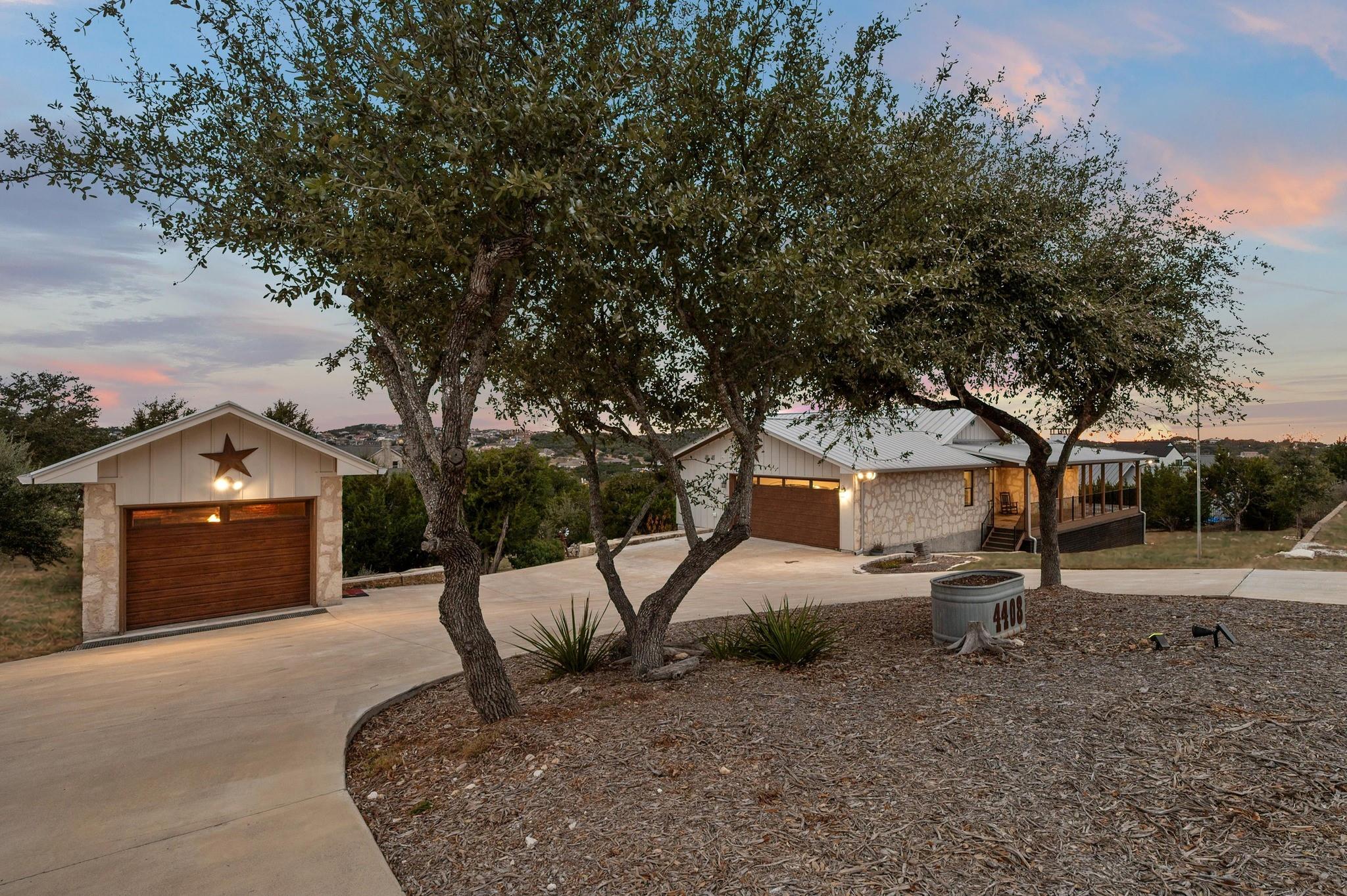 4408 Hennig DR