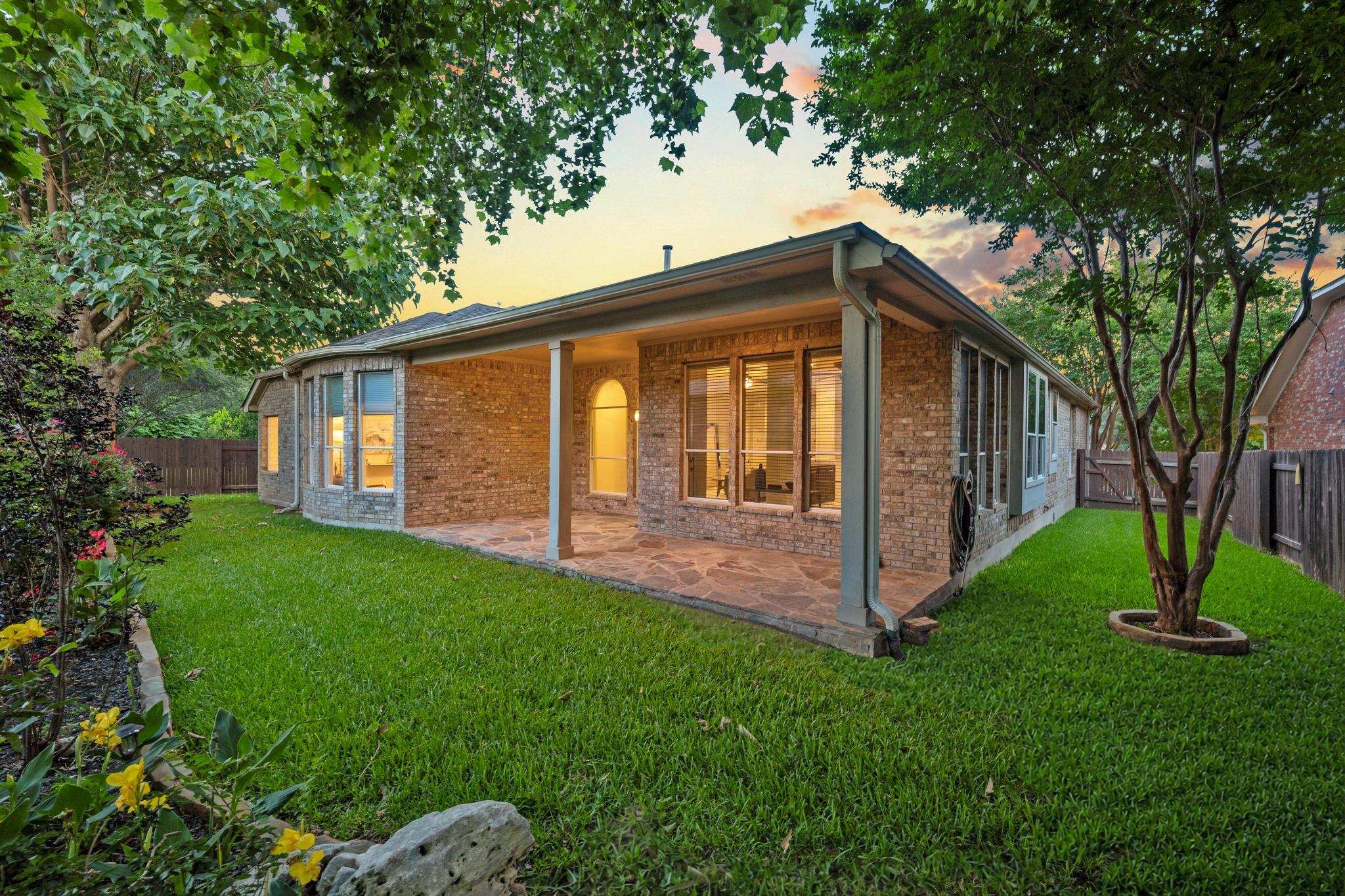 412 Madisons WAY