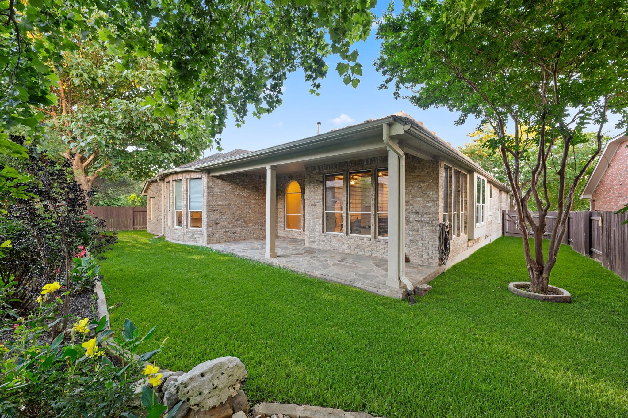412 Madisons WAY