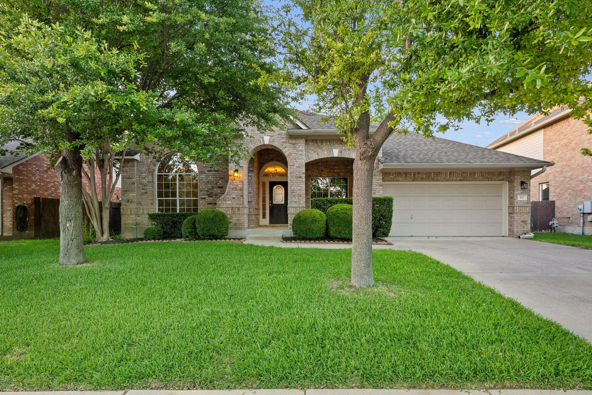 412 Madisons WAY