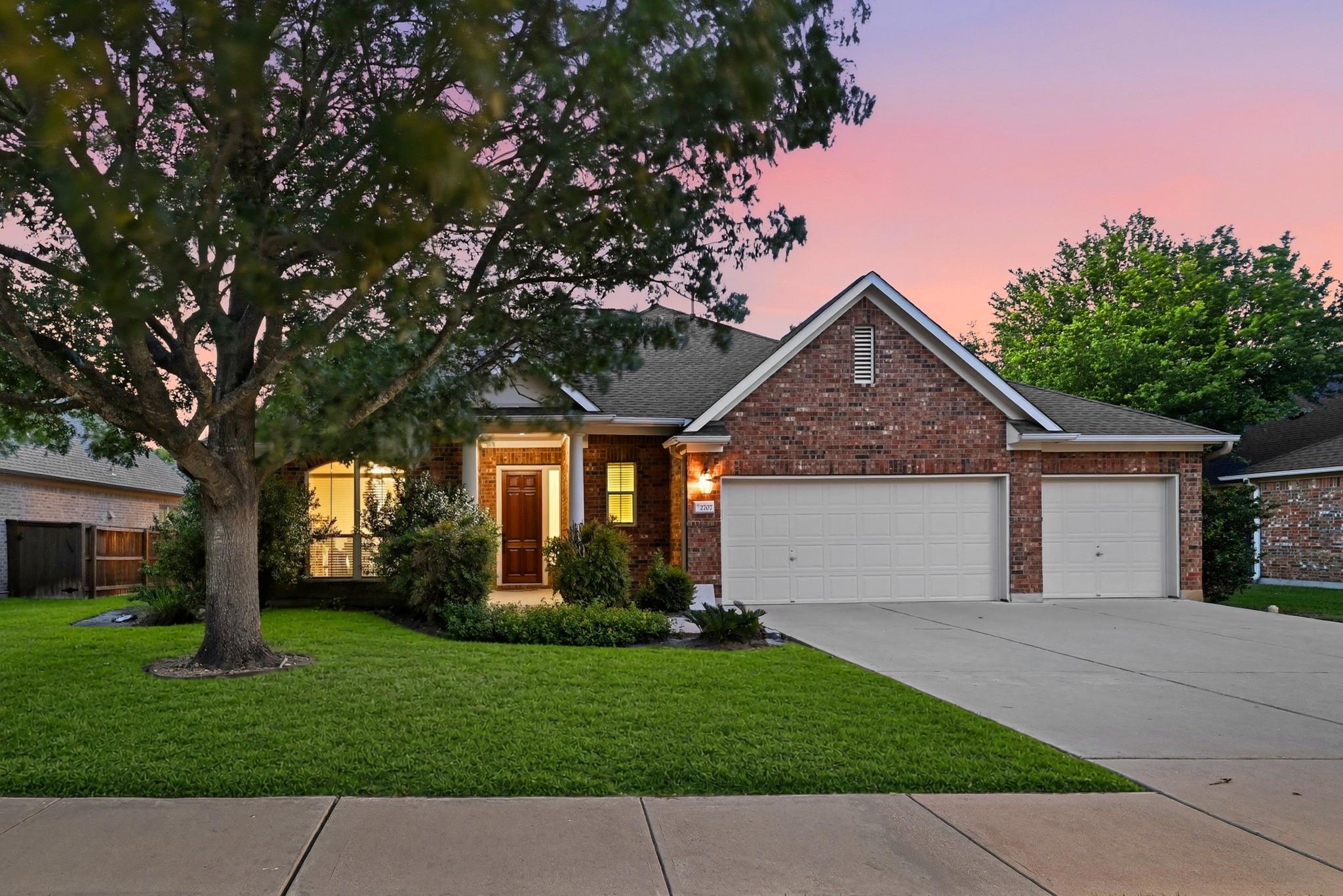 2707 Brindisi WAY