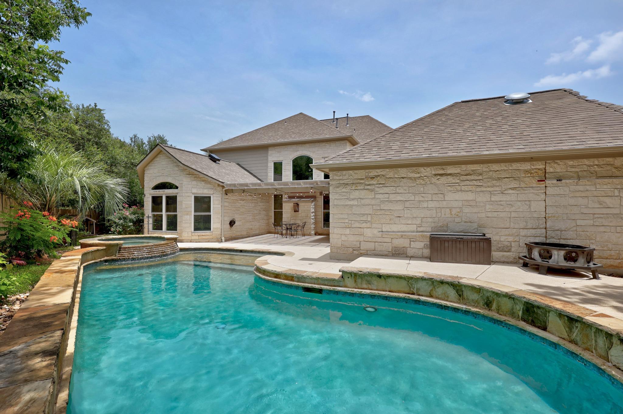 3502 Hidden Oaks CV