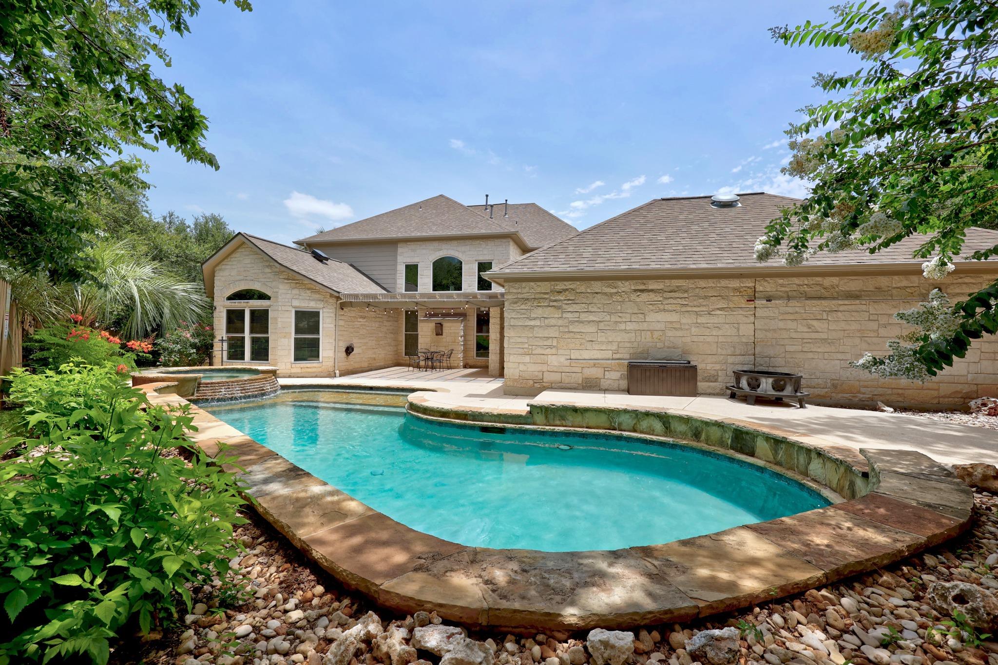 3502 Hidden Oaks CV