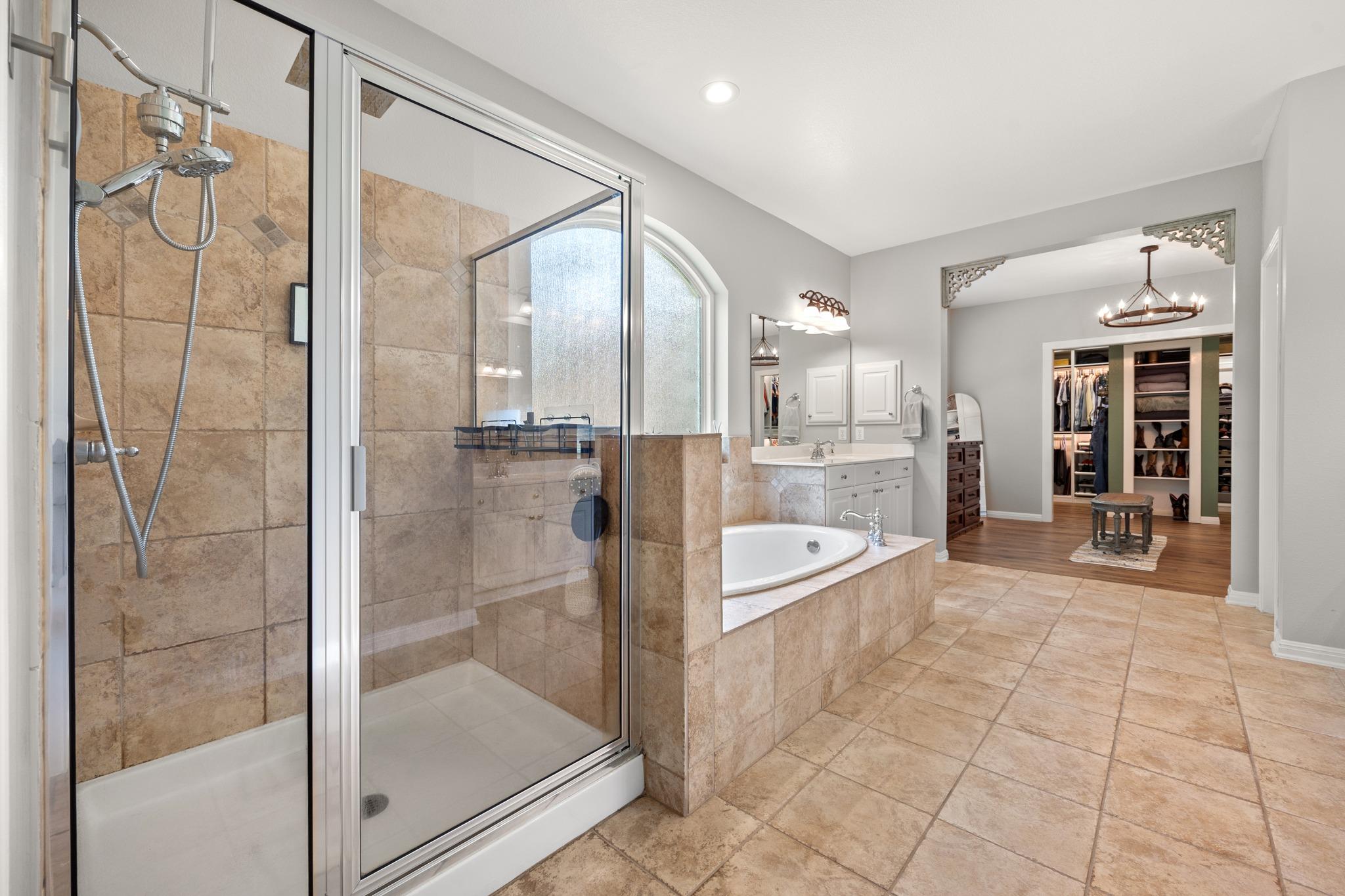 3502 Hidden Oaks CV