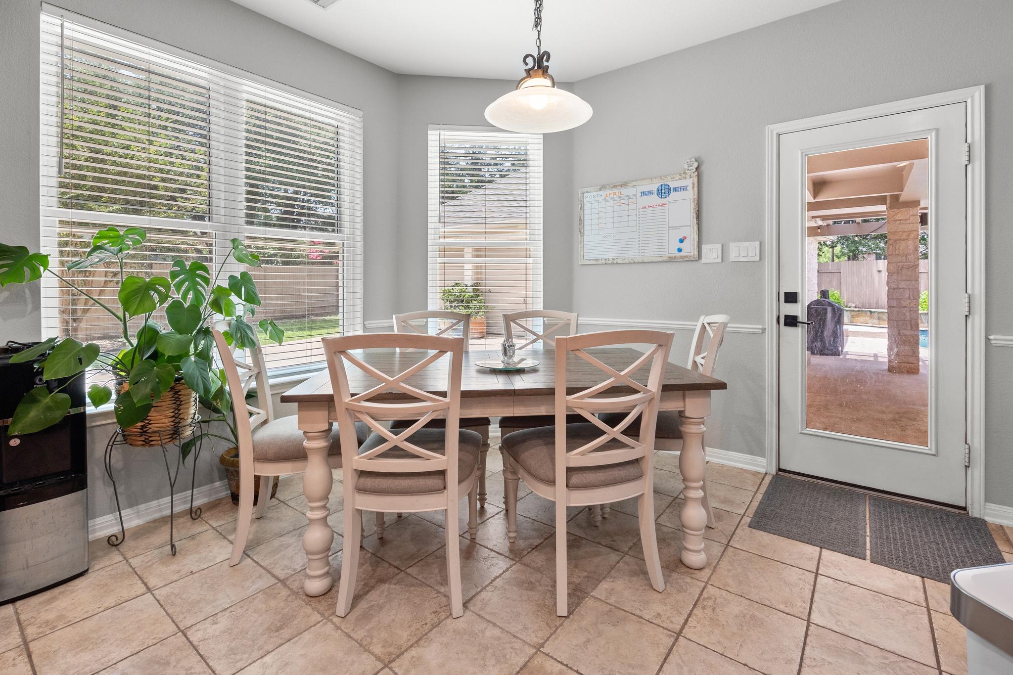 3502 Hidden Oaks CV