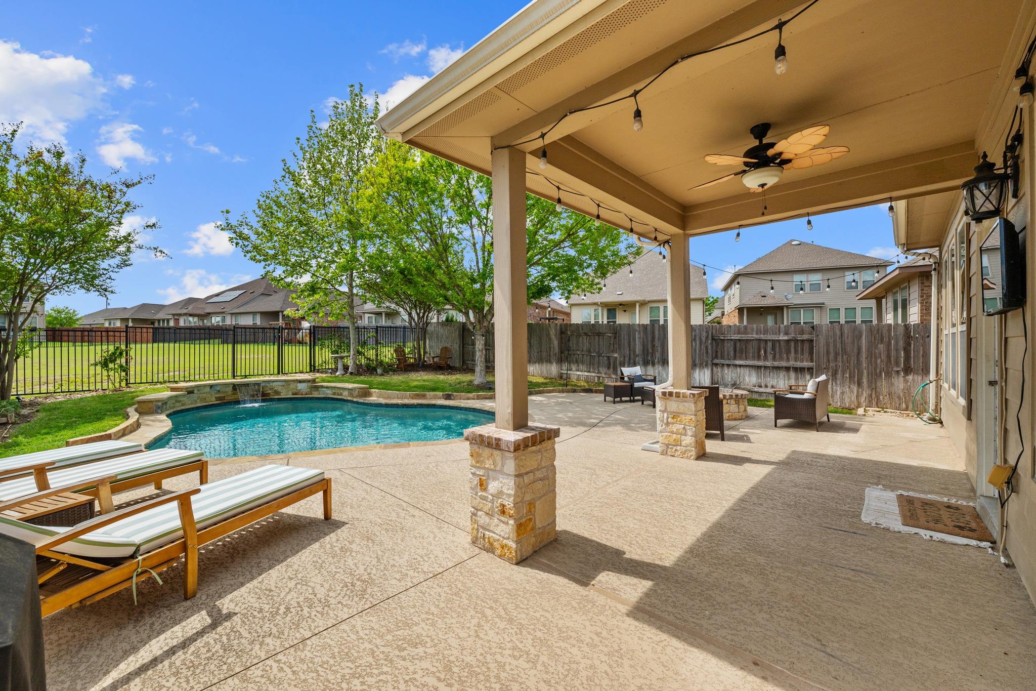 18312 Turning Stream LN