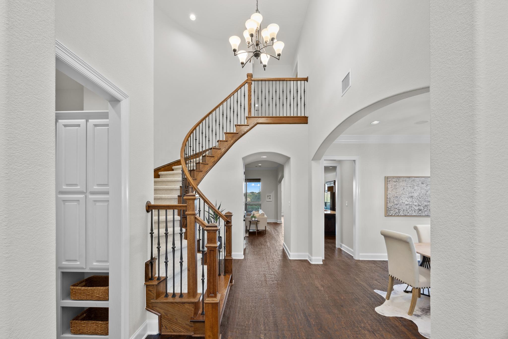 309 Santaluz LN