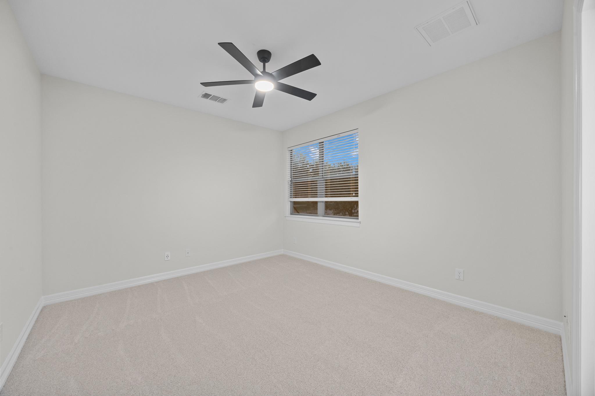 309 Santaluz LN