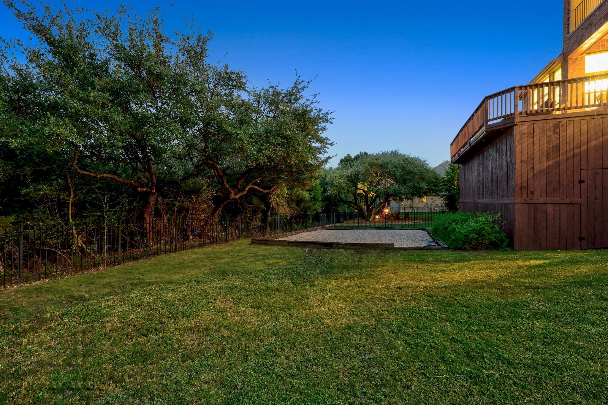 309 Santaluz LN