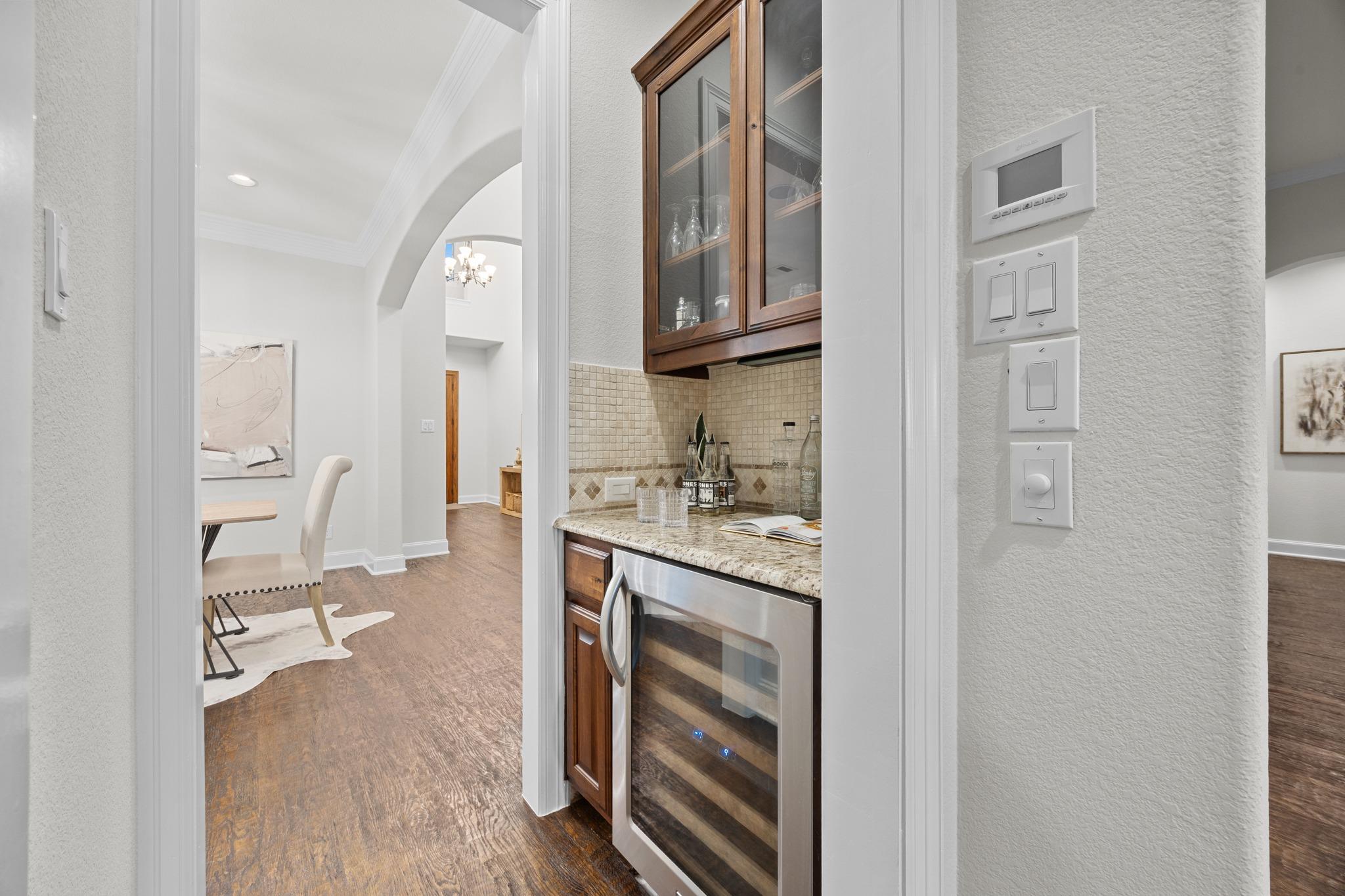 309 Santaluz LN