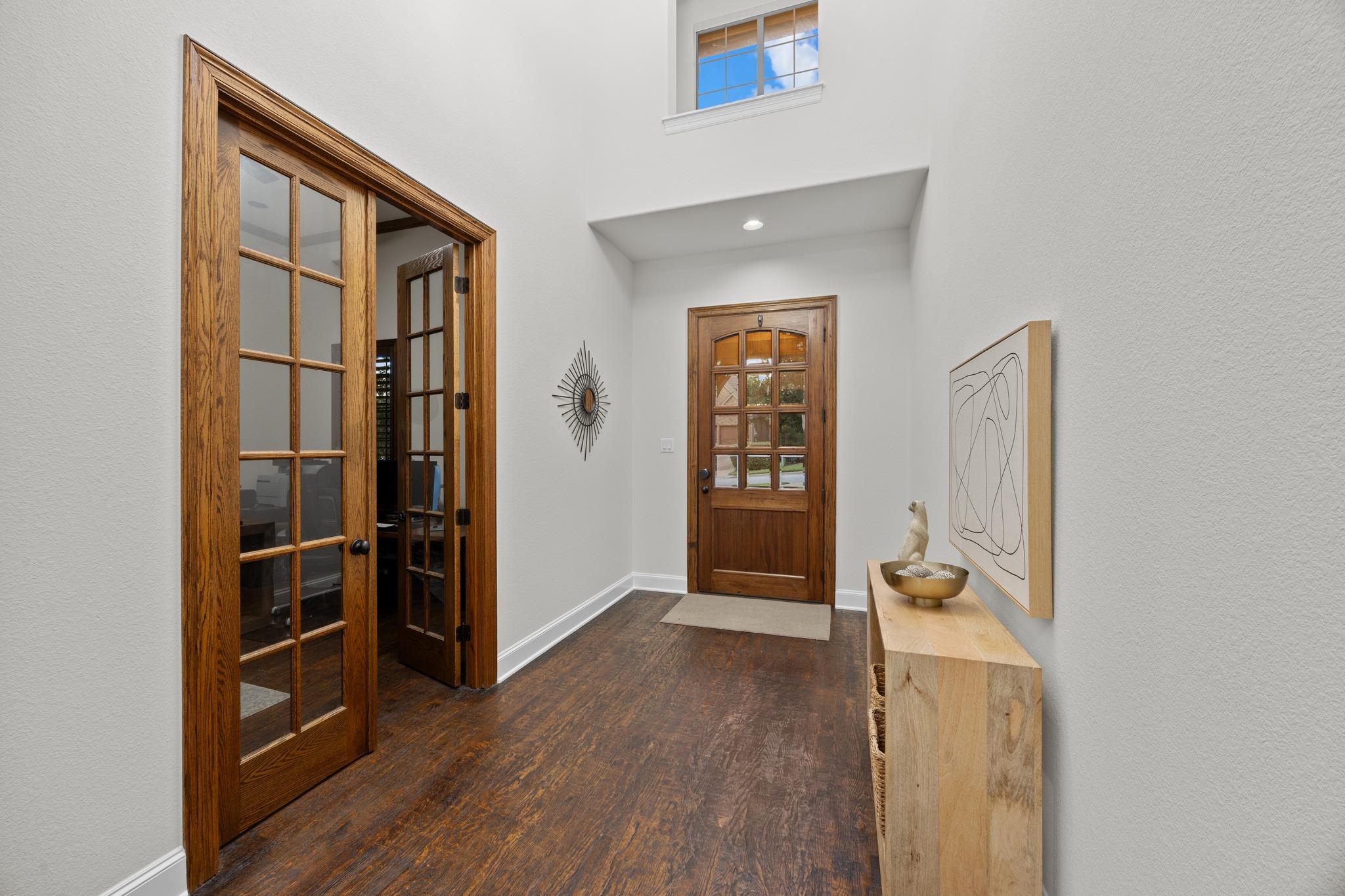 309 Santaluz LN