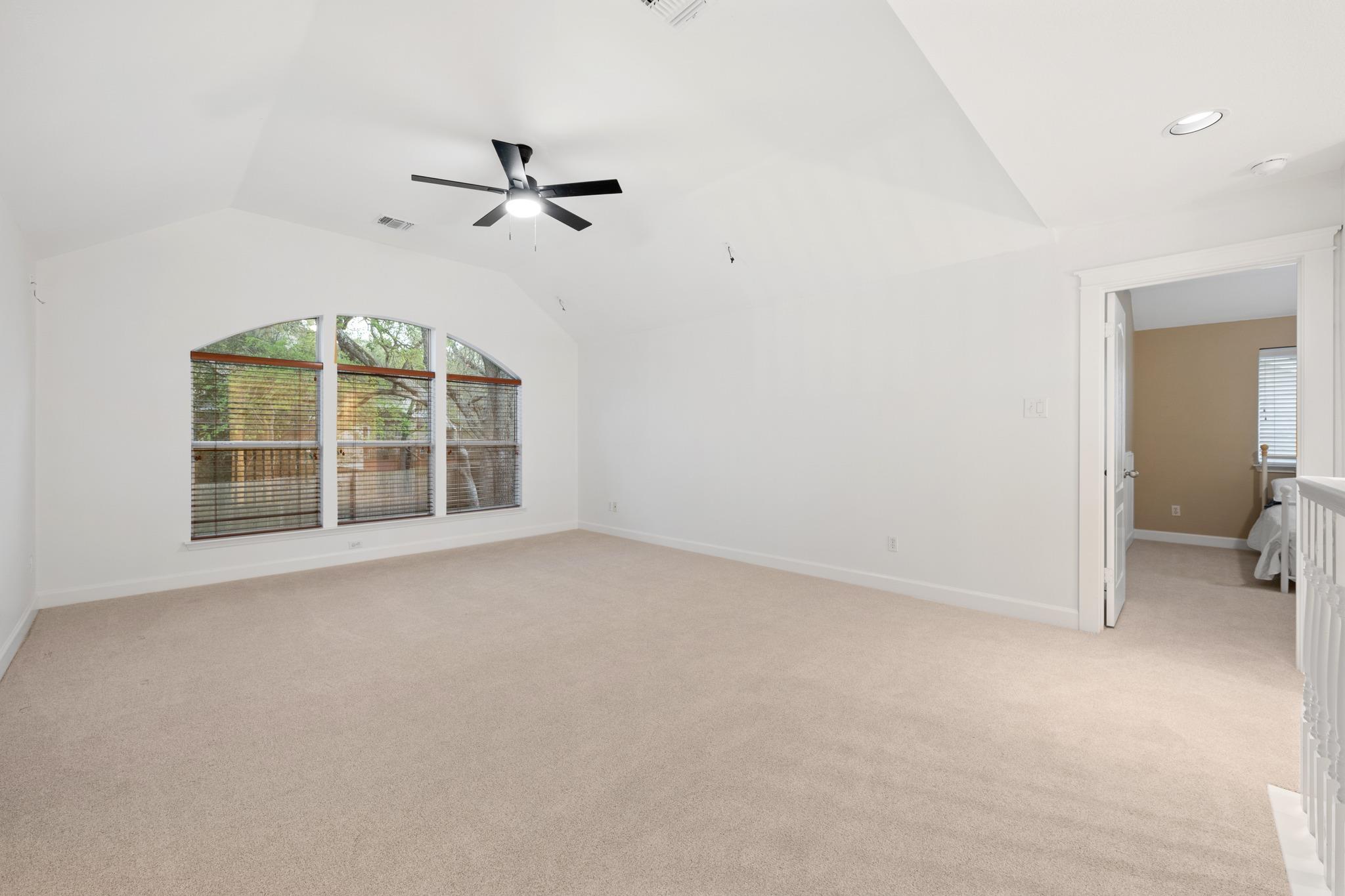 6405 Gouldville CT