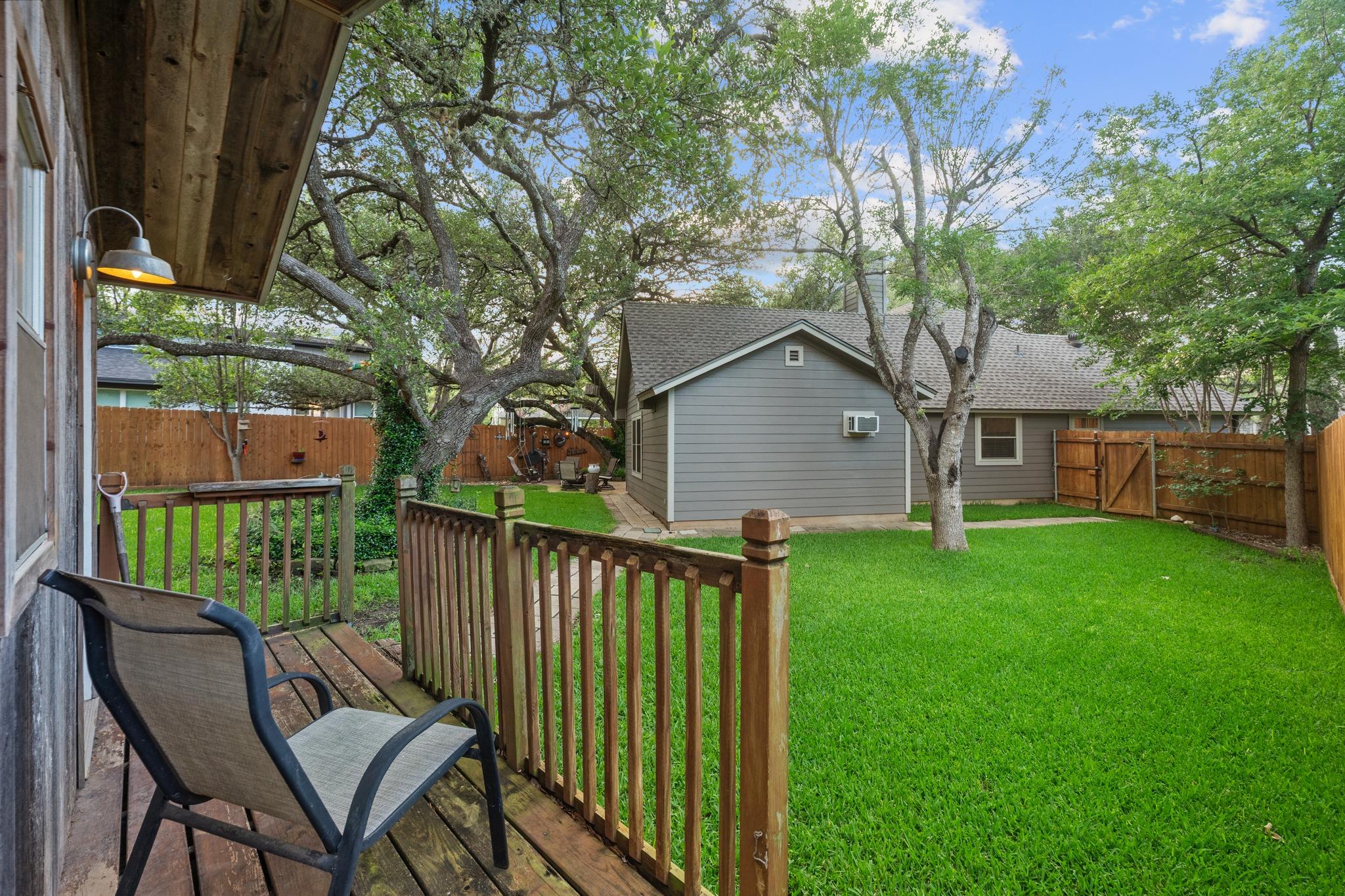 805 Angleton CV