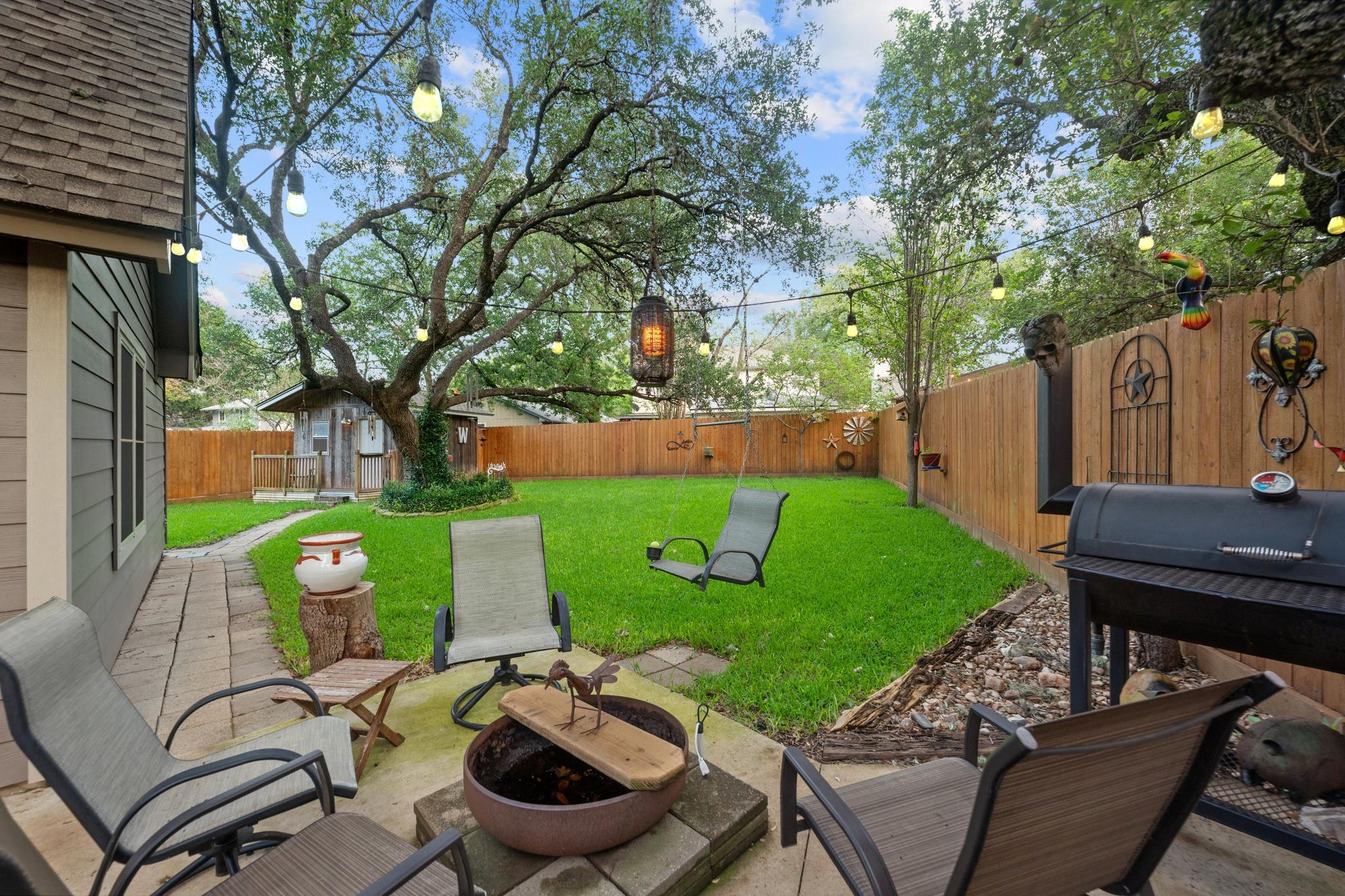 805 Angleton CV