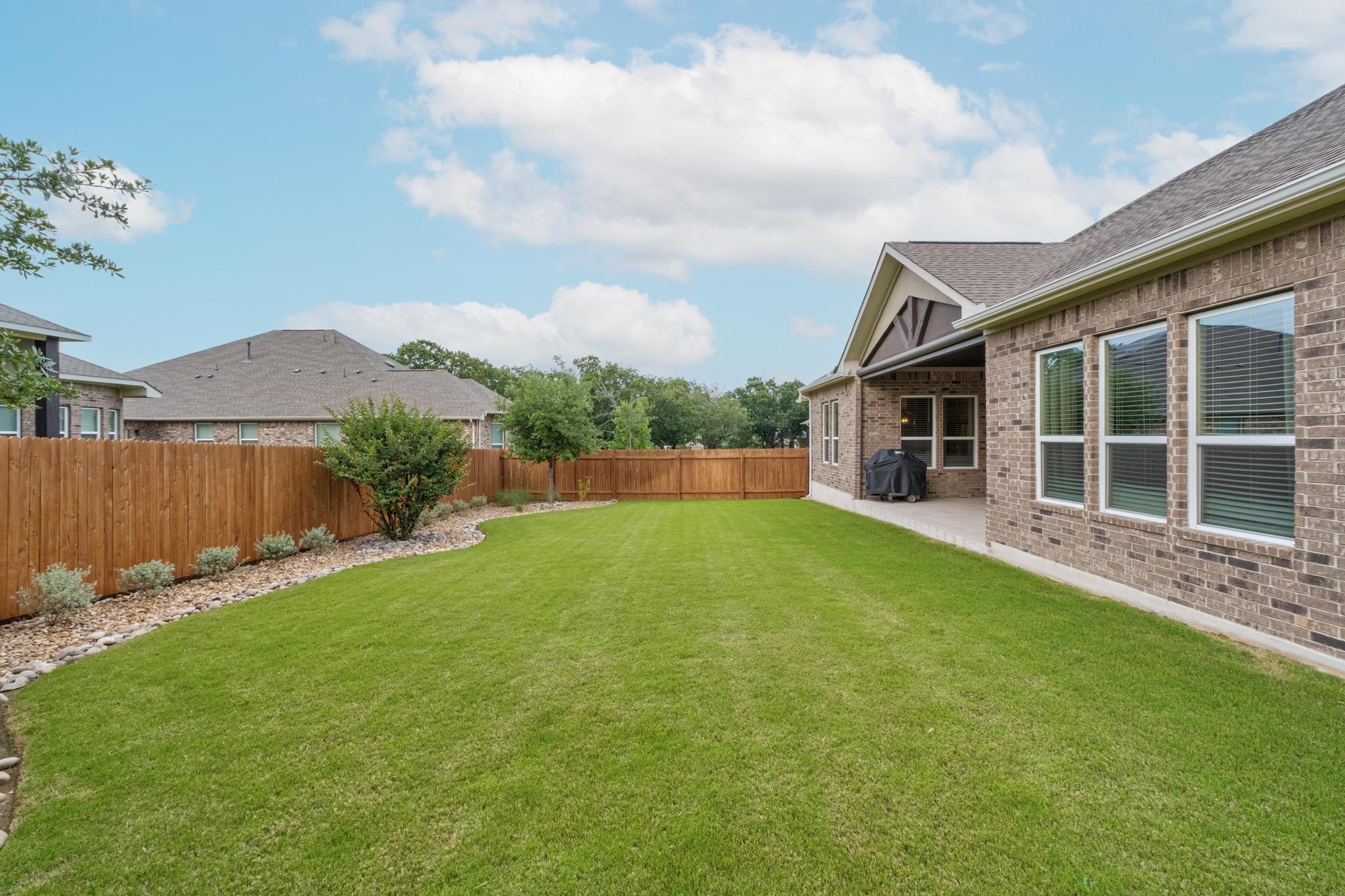 305 Milano DR