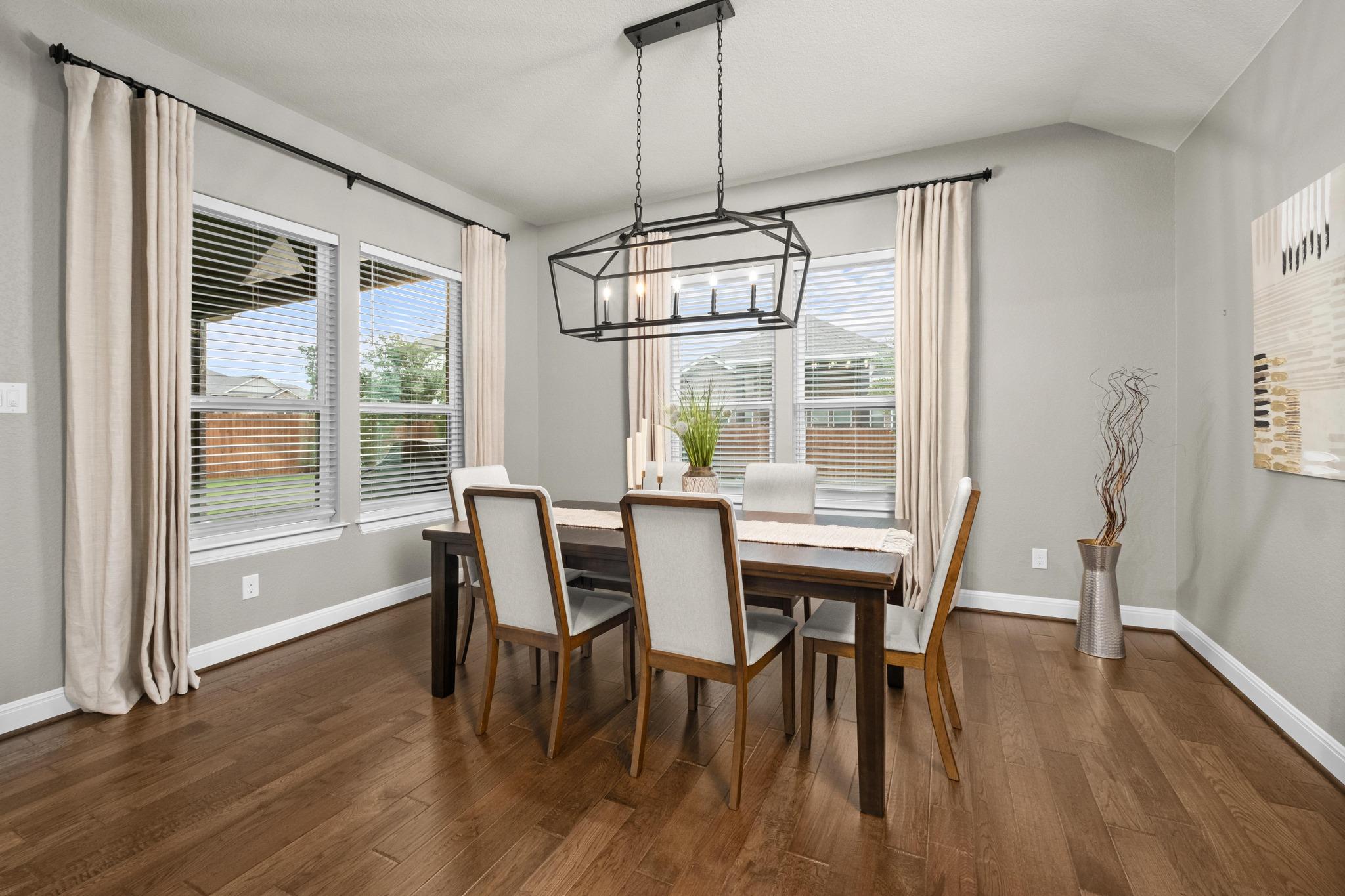 305 Milano DR