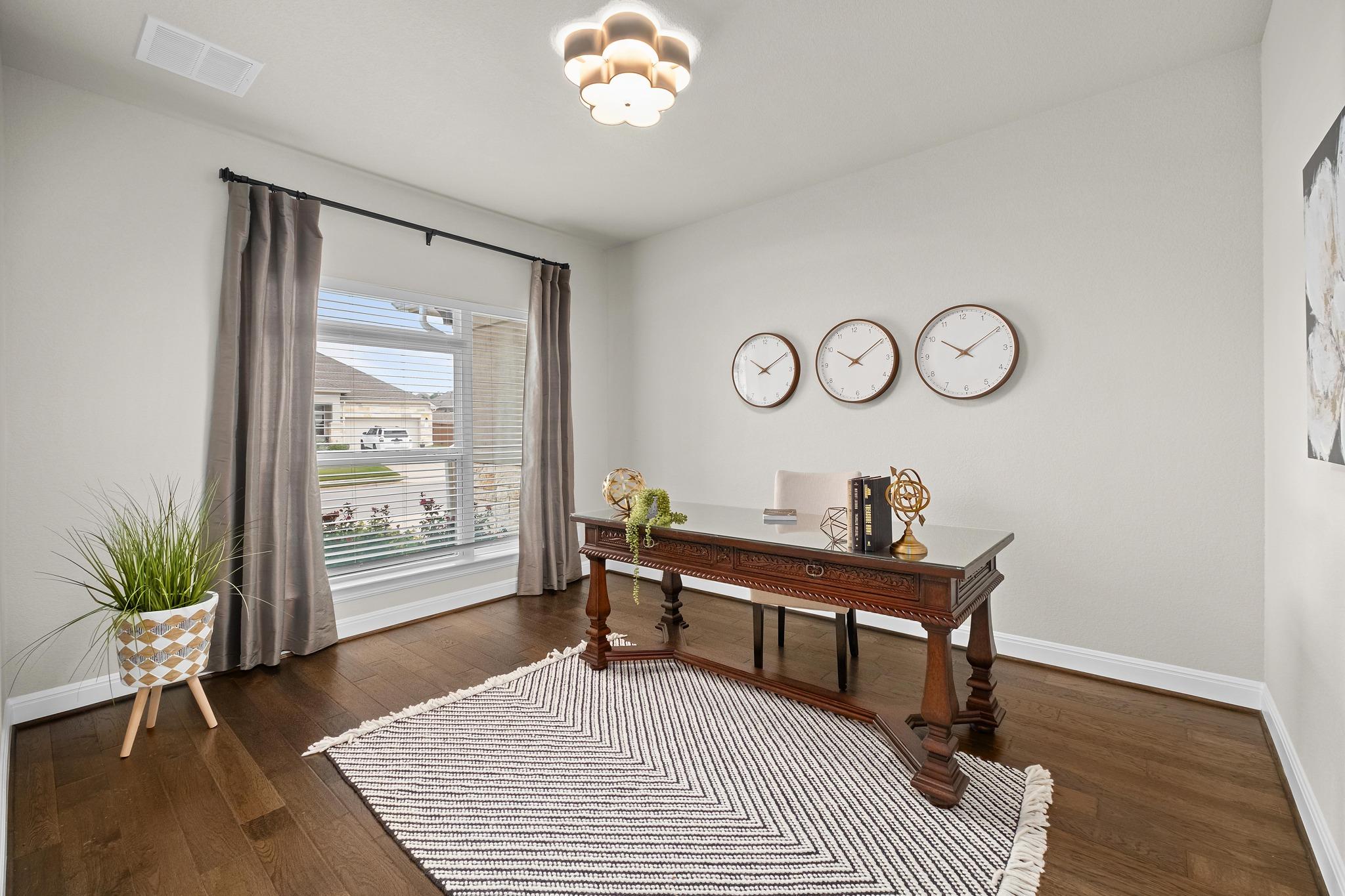 305 Milano DR