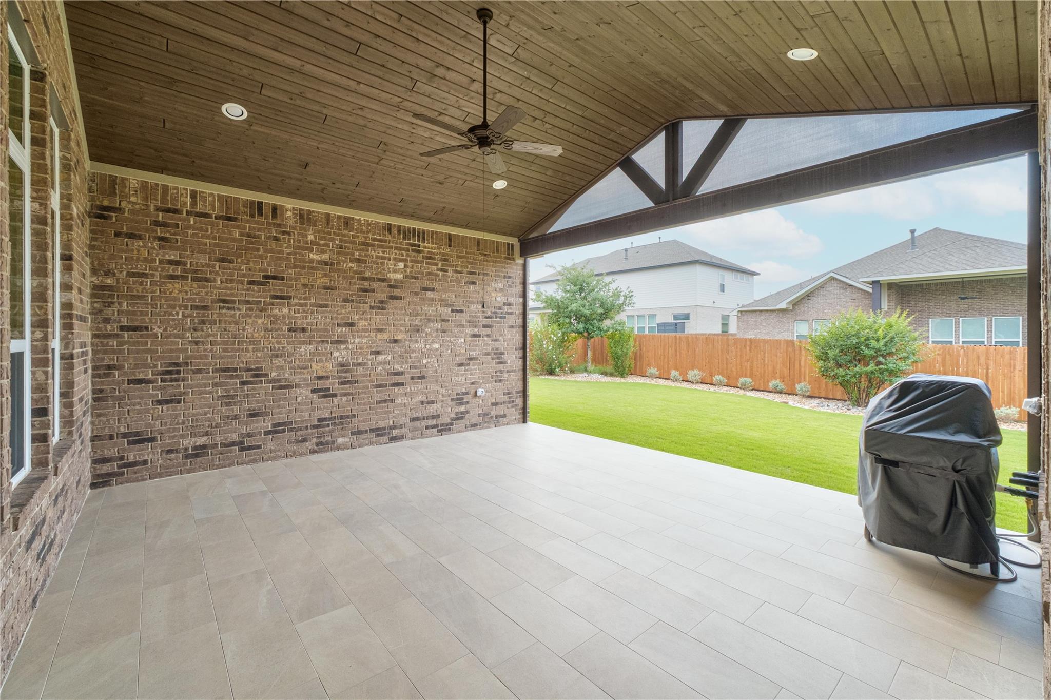 305 Milano DR