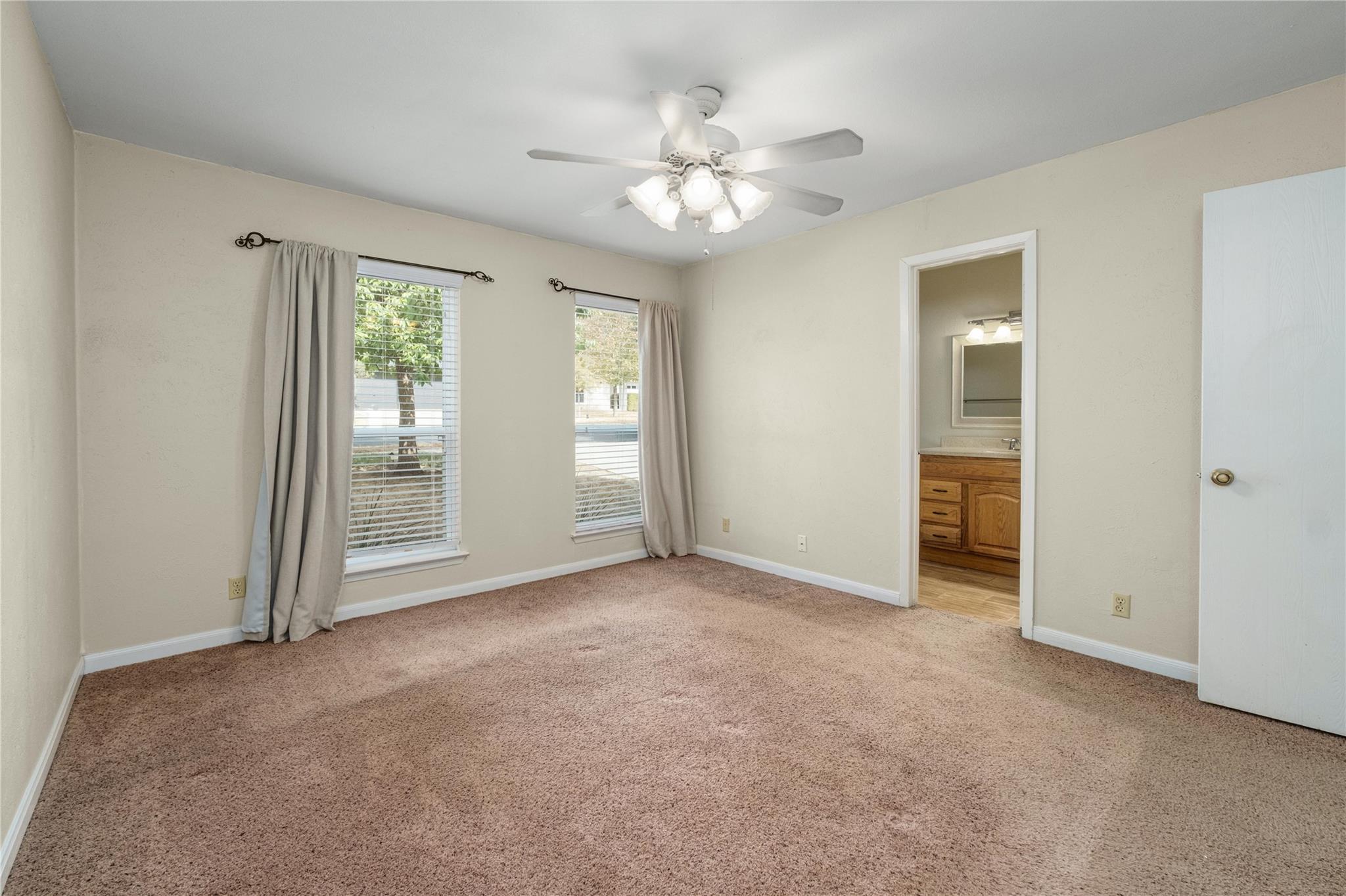 11507 Pyreneese DR